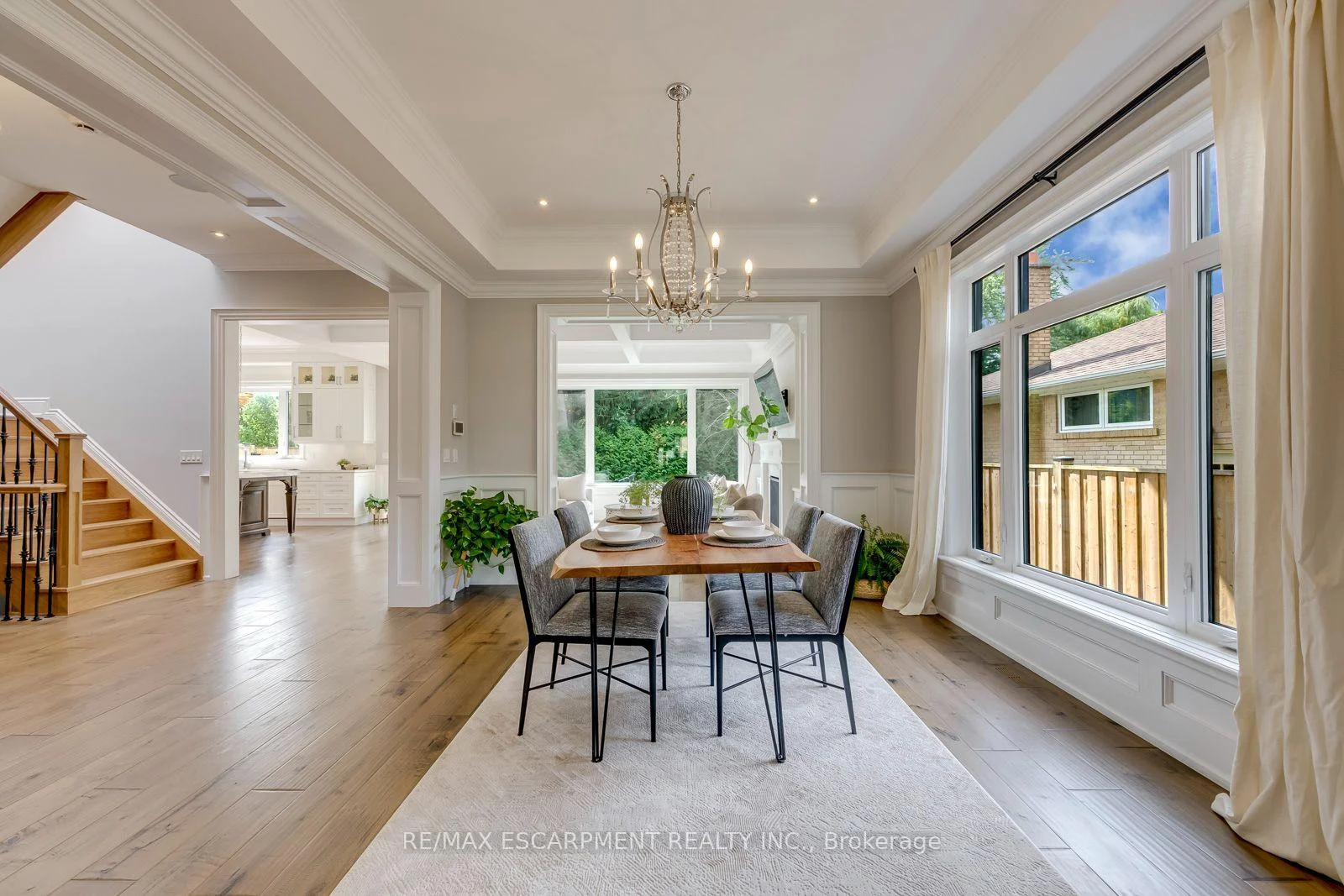 Photo 21 of 436 Willis Drive, Oakville, West — HOMEH
