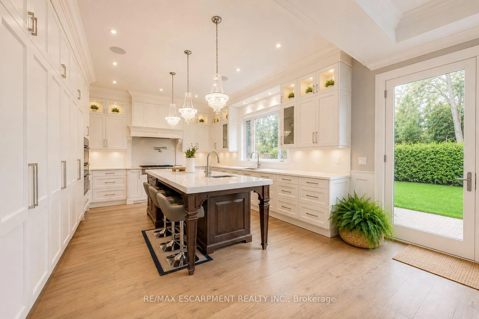 Photo 43 of 436 Willis Drive, Oakville, West — HOMEH