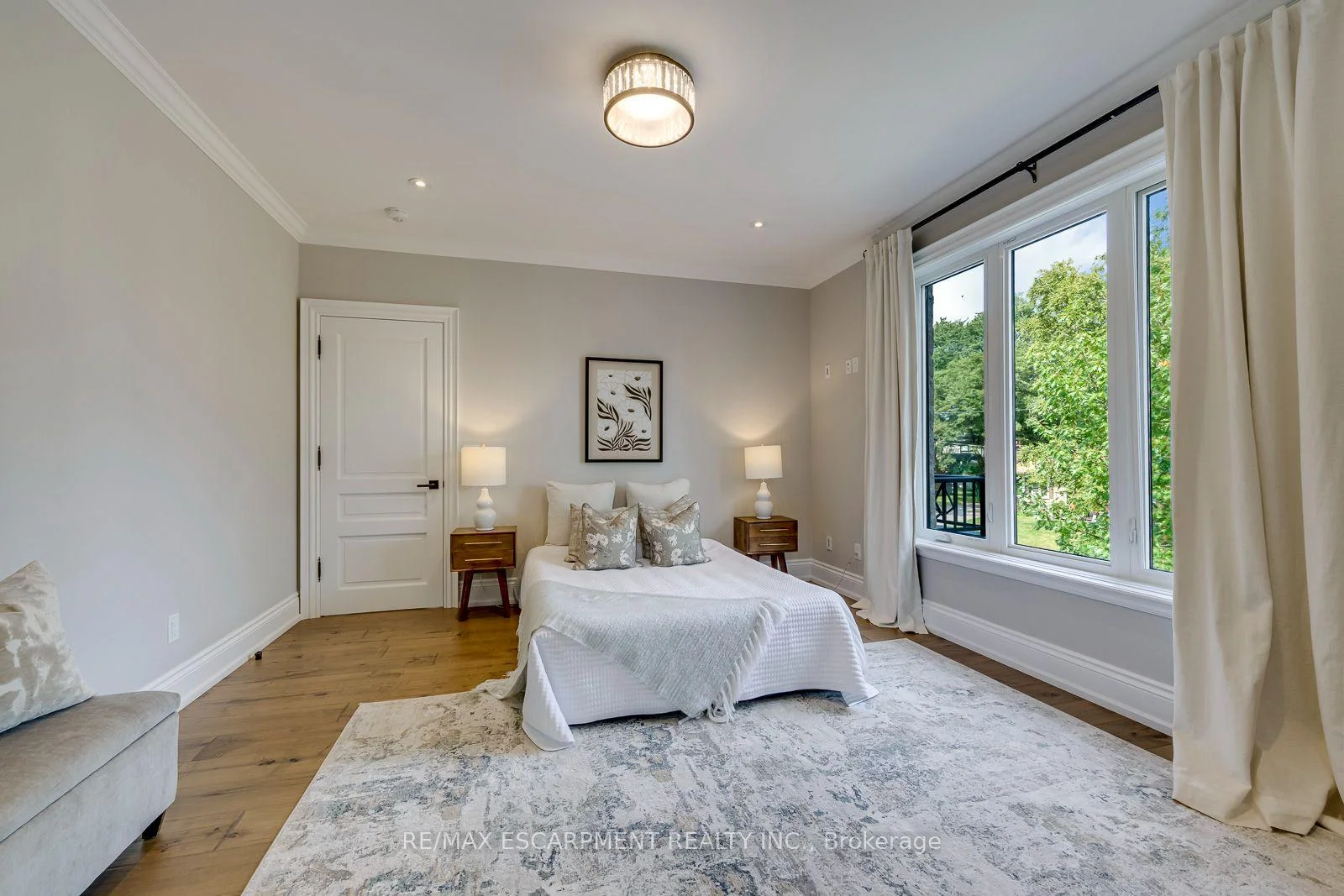 Photo 87 of 436 Willis Drive, Oakville, West — HOMEH