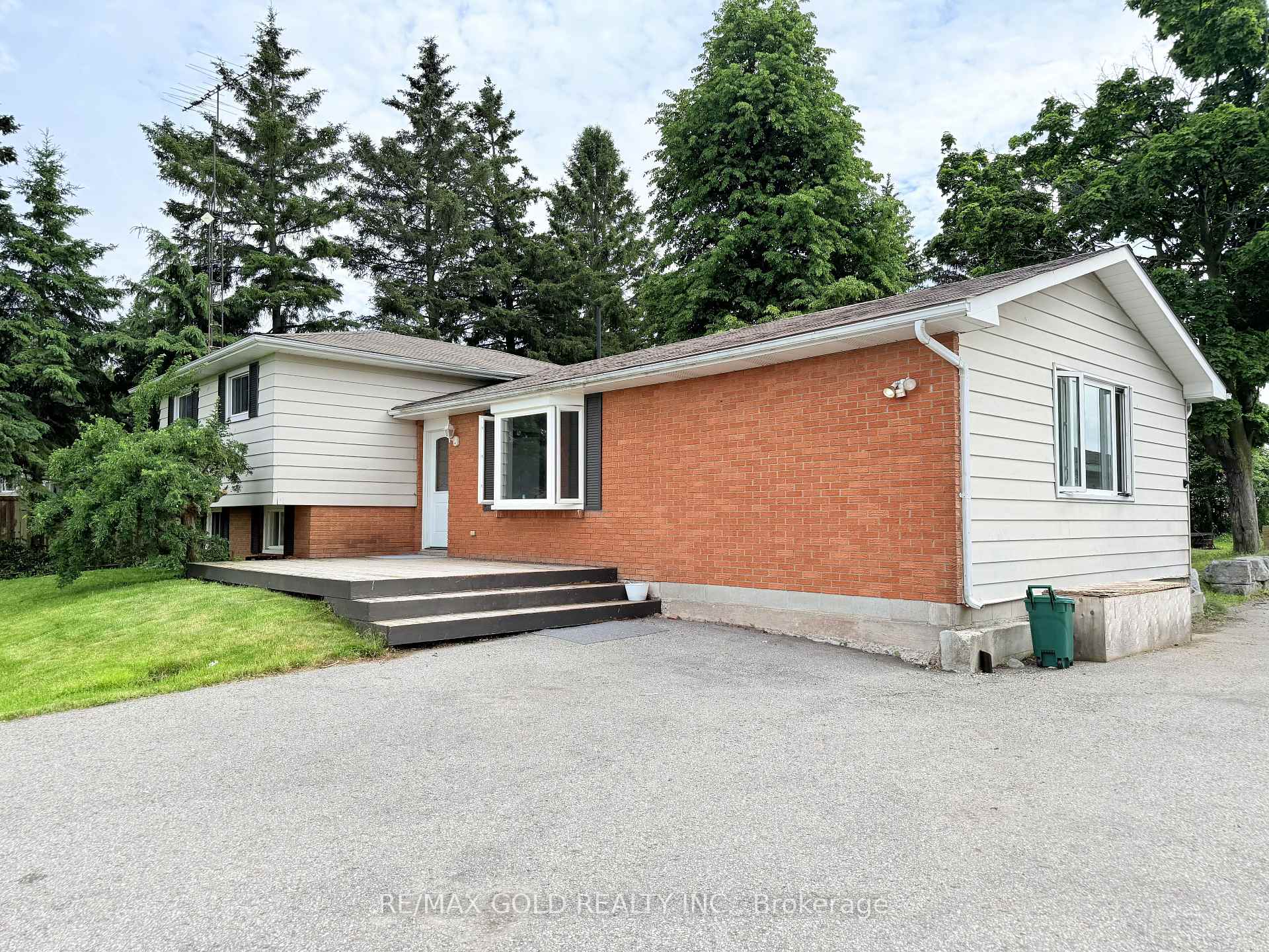 Photo 3 of 9456 Eighth Line, Halton Hills, Rural Halton Hills — HOMEH