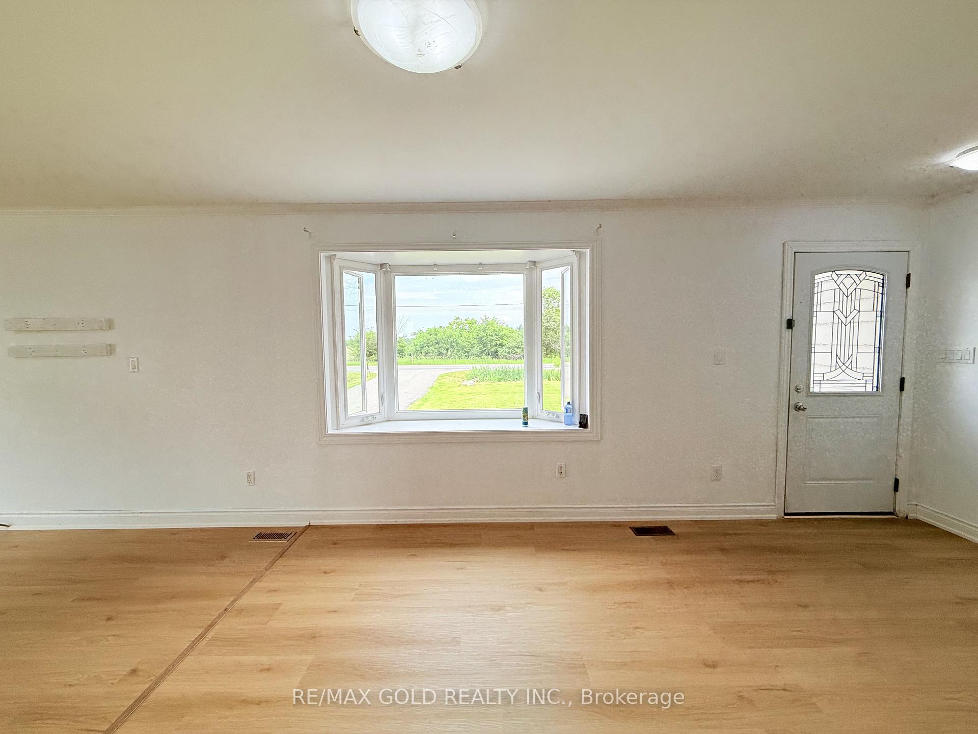 Photo 18 of 9456 Eighth Line, Halton Hills, Rural Halton Hills — HOMEH