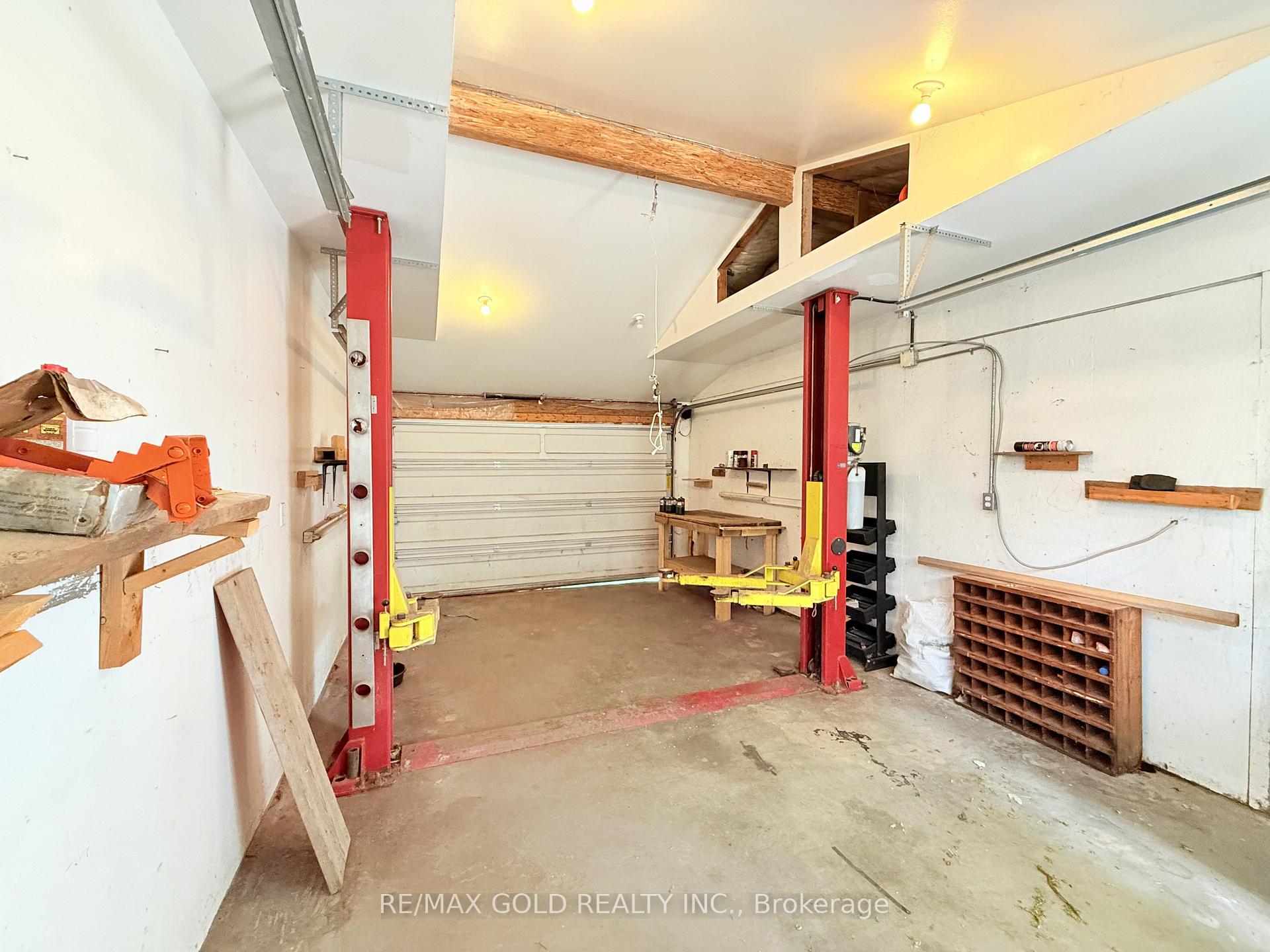 Photo 40 of 9456 Eighth Line, Halton Hills, Rural Halton Hills — HOMEH