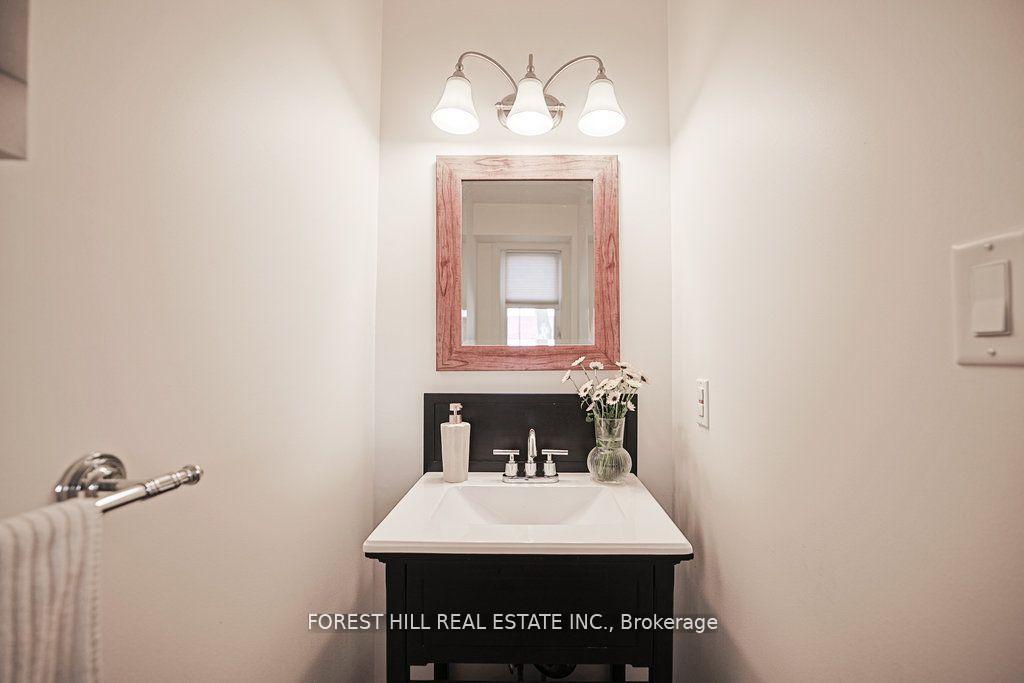Photo 12 of Unit 15, 523 Beechwood Drive, Waterloo, Westvale — HOMEH