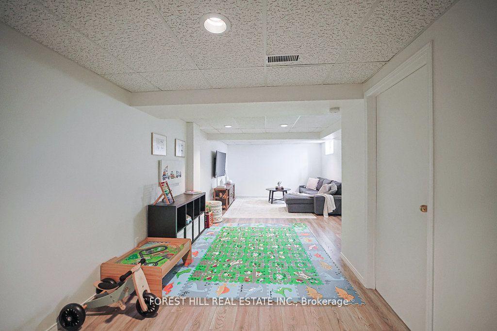 Photo 21 of Unit 15, 523 Beechwood Drive, Waterloo, Westvale — HOMEH