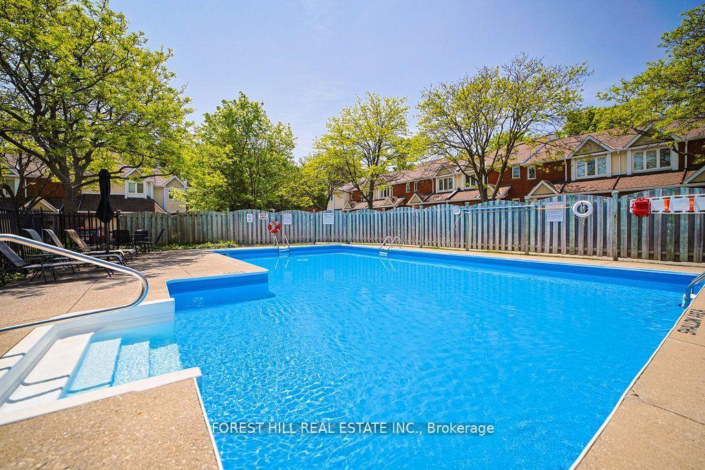 Photo 26 of Unit 15, 523 Beechwood Drive, Waterloo, Westvale — HOMEH