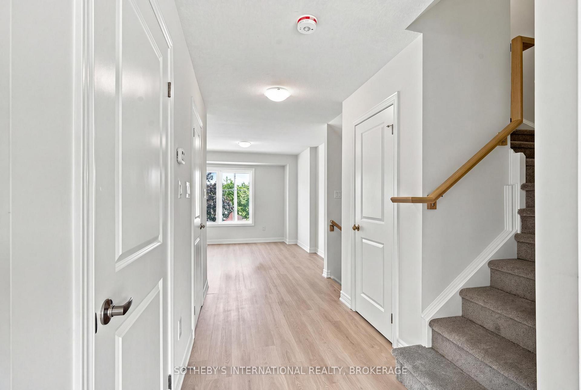 Photo 4 of 19A Bingham Road, Hamilton, McQuesten — HOMEH
