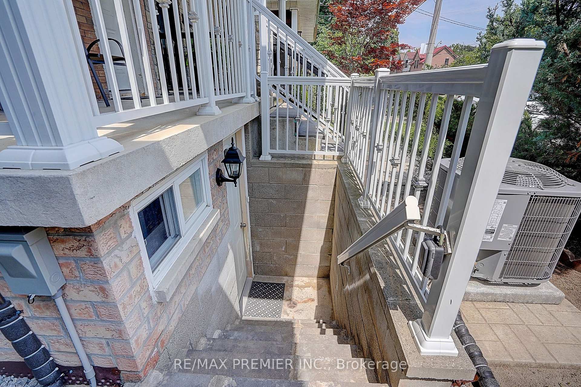 Photo 8 of 72 Symington Avenue, Toronto, Dovercourt-Wallace Emerson-Junction — HOMEH