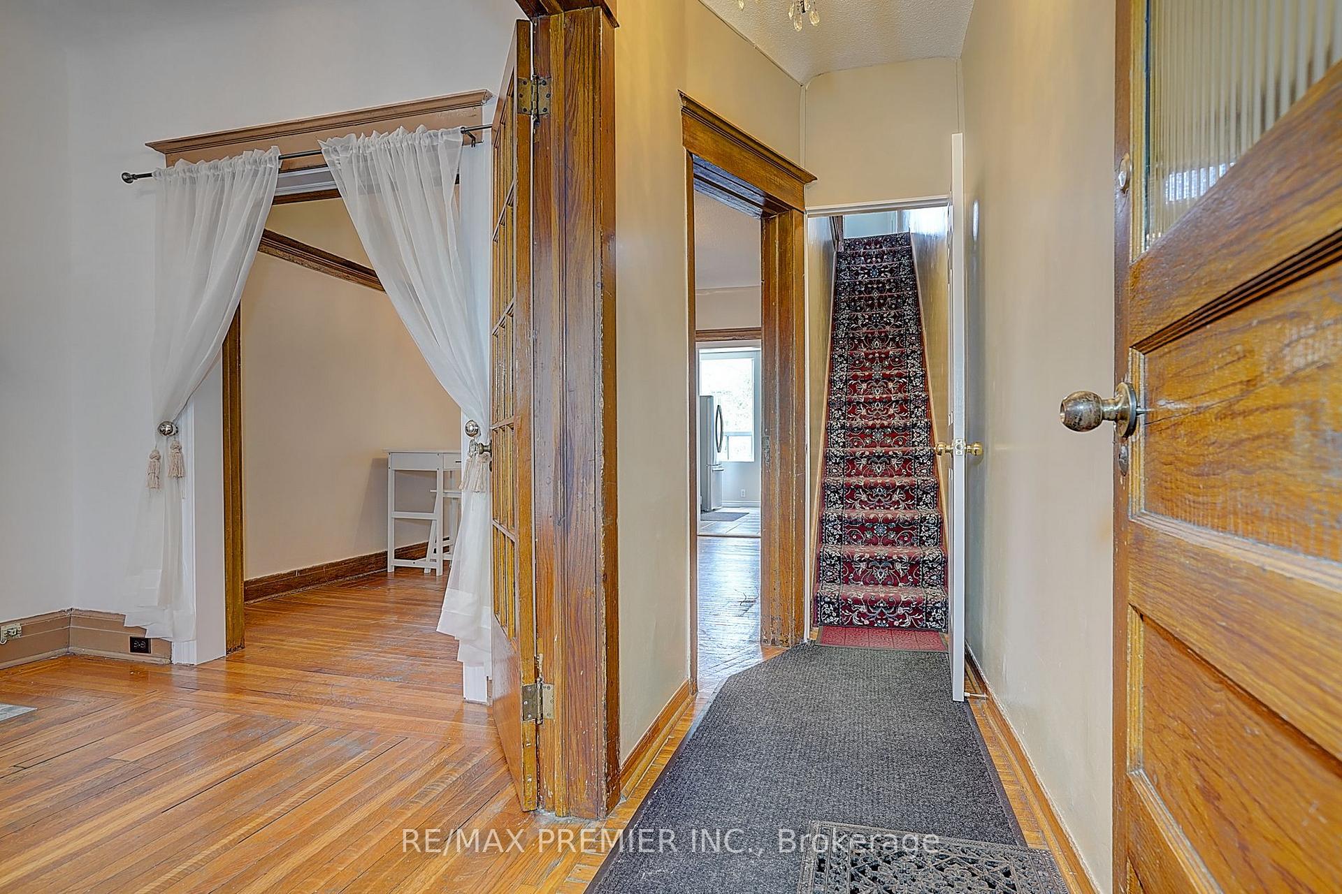 Photo 19 of 72 Symington Avenue, Toronto, Dovercourt-Wallace Emerson-Junction — HOMEH