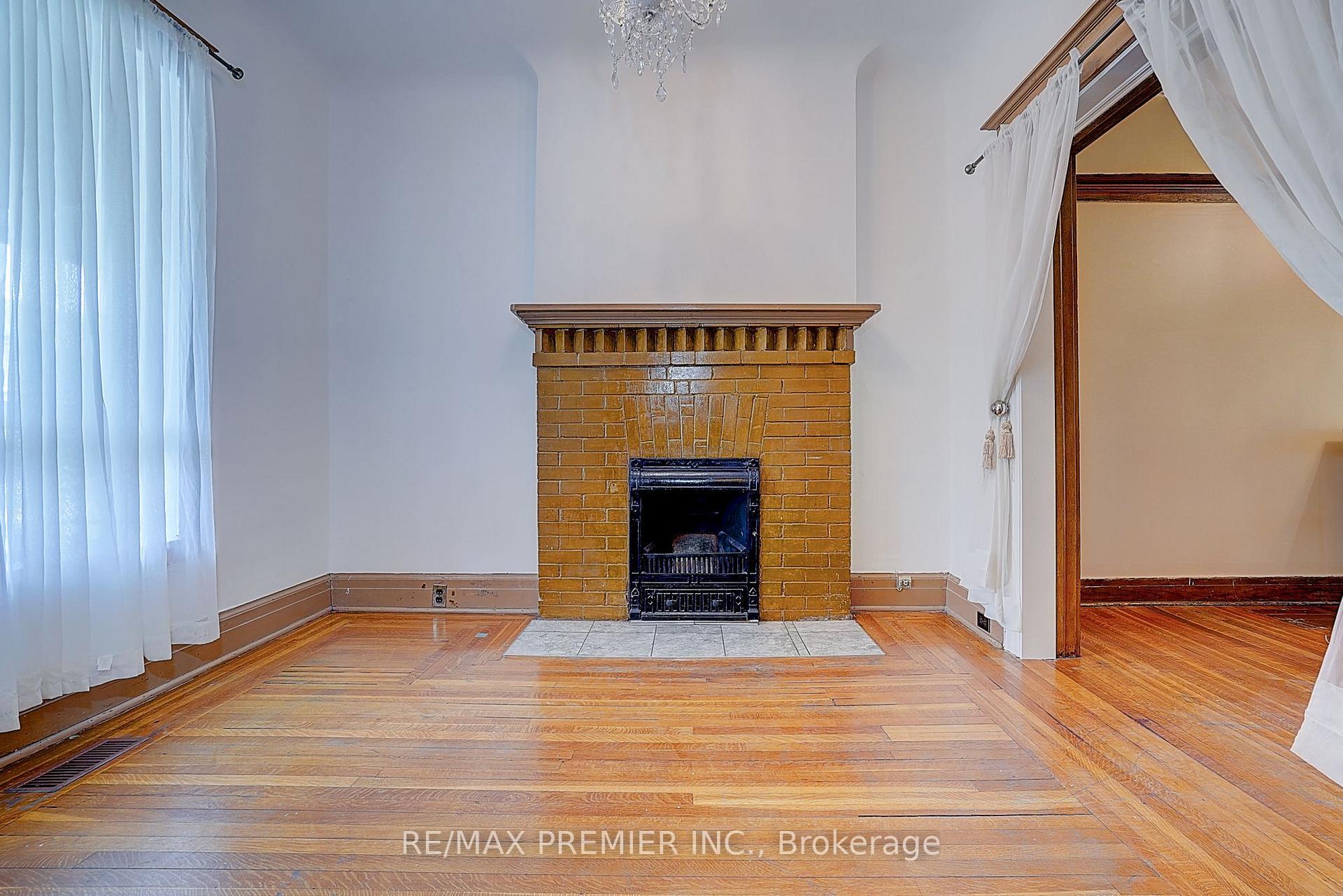 Photo 21 of 72 Symington Avenue, Toronto, Dovercourt-Wallace Emerson-Junction — HOMEH