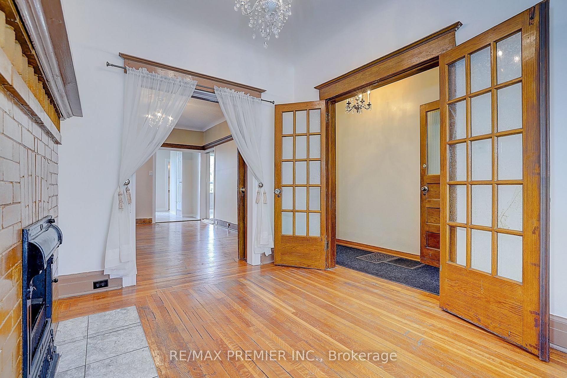 Photo 25 of 72 Symington Avenue, Toronto, Dovercourt-Wallace Emerson-Junction — HOMEH