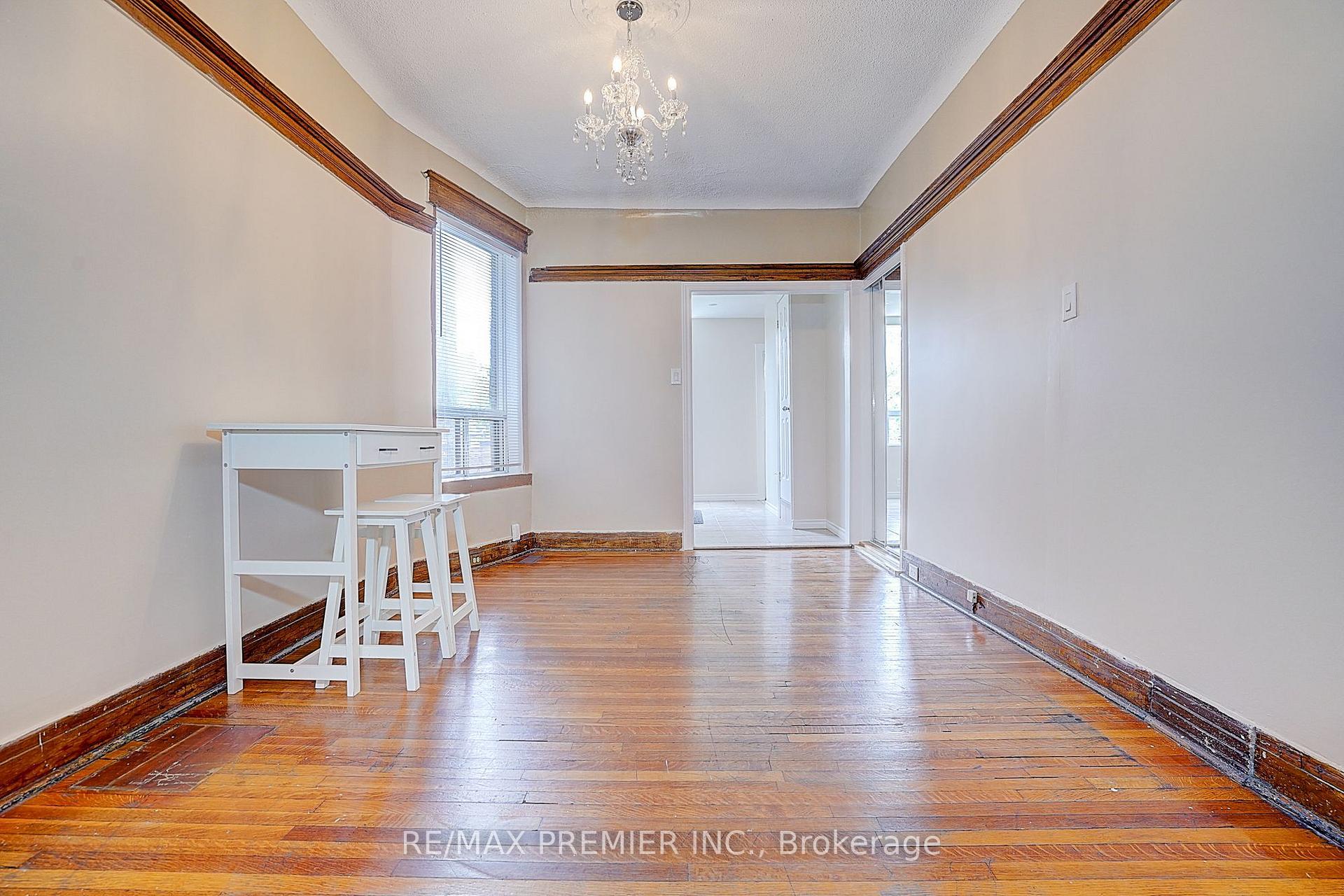 Photo 27 of 72 Symington Avenue, Toronto, Dovercourt-Wallace Emerson-Junction — HOMEH