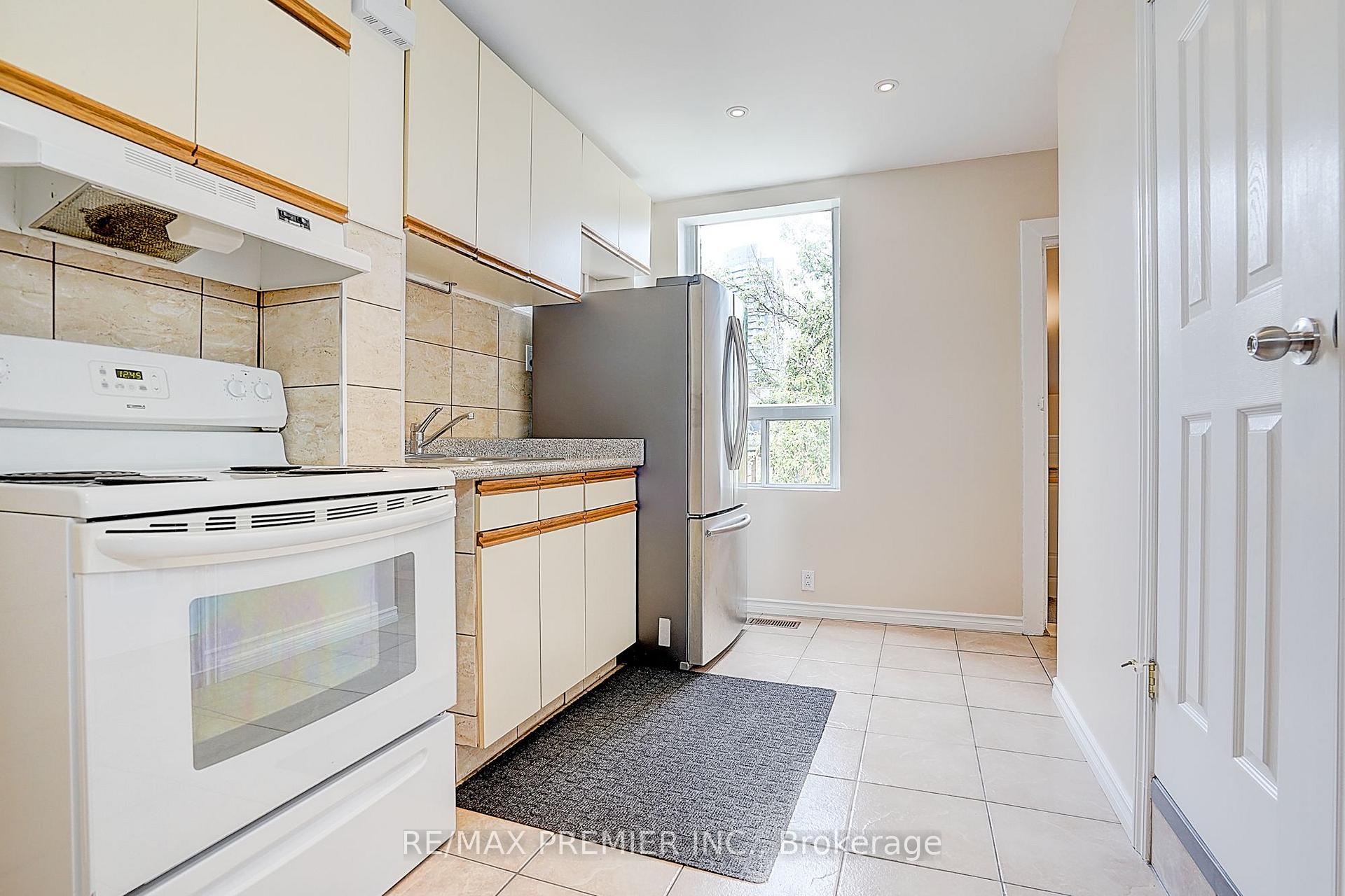 Photo 28 of 72 Symington Avenue, Toronto, Dovercourt-Wallace Emerson-Junction — HOMEH