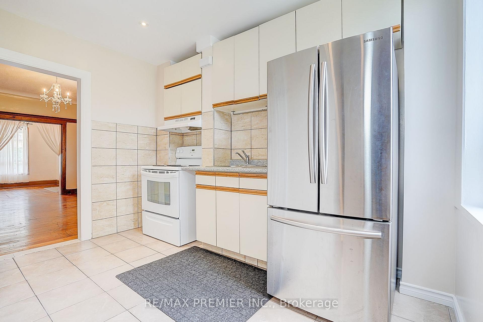 Photo 29 of 72 Symington Avenue, Toronto, Dovercourt-Wallace Emerson-Junction — HOMEH