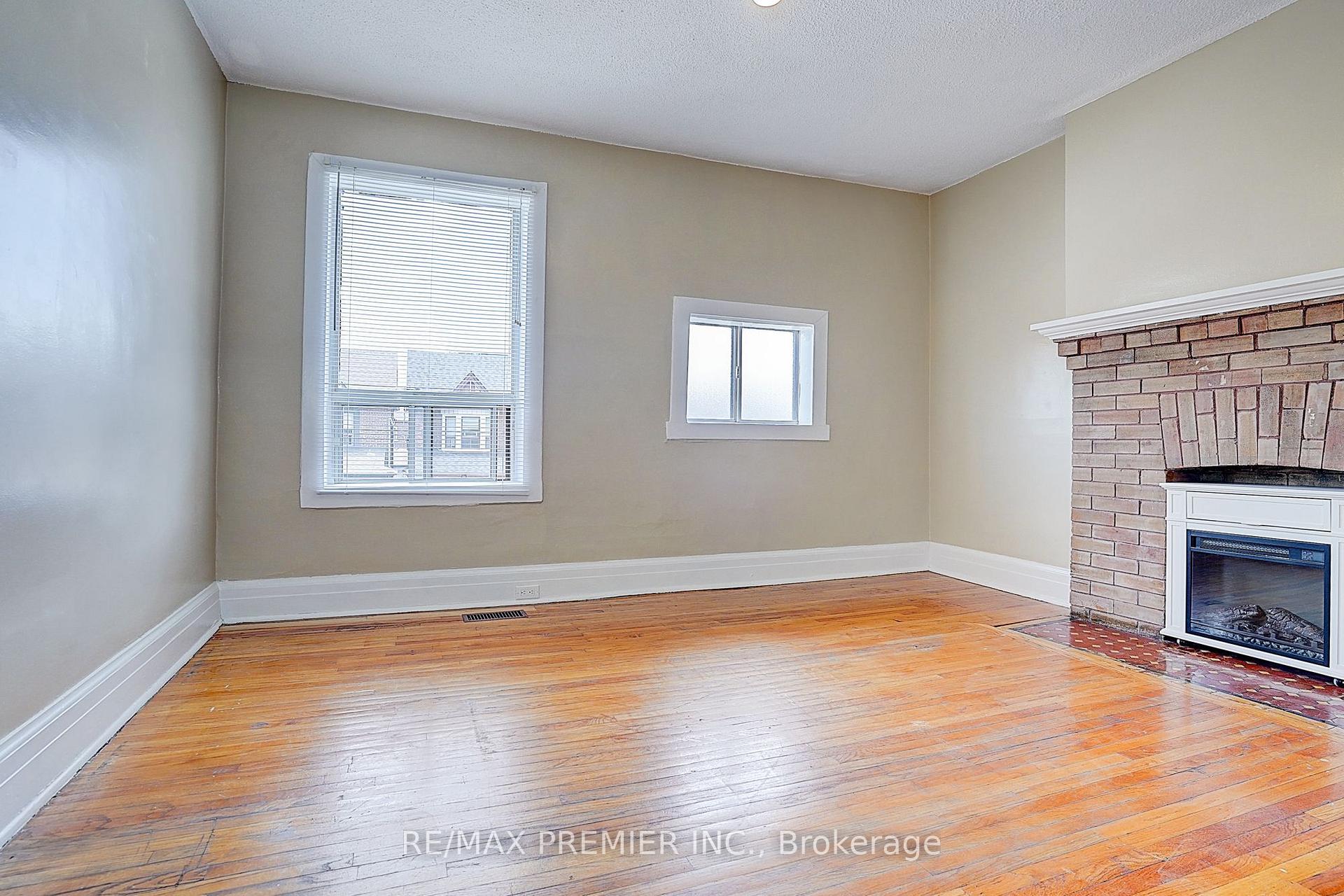 Photo 35 of 72 Symington Avenue, Toronto, Dovercourt-Wallace Emerson-Junction — HOMEH