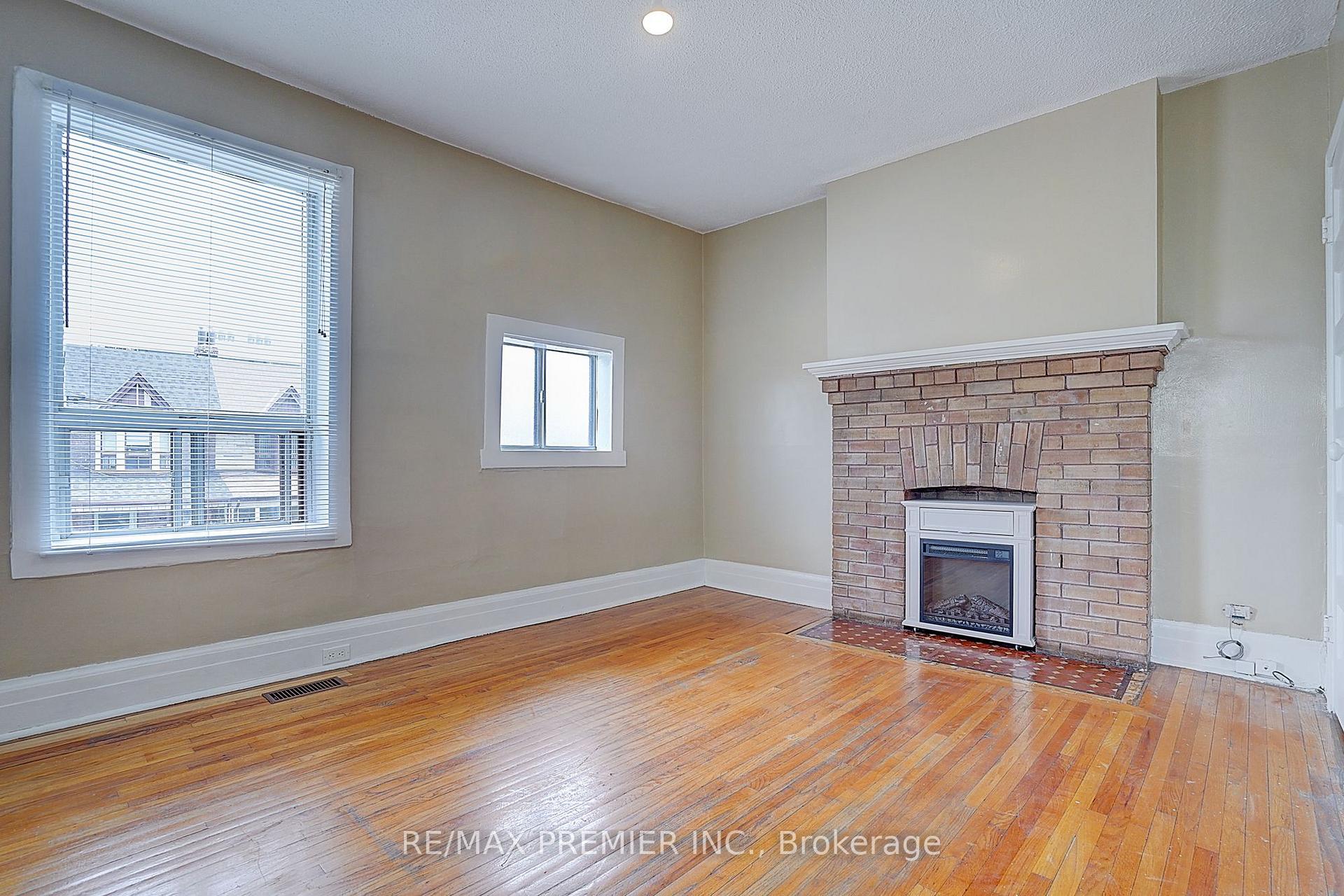 Photo 36 of 72 Symington Avenue, Toronto, Dovercourt-Wallace Emerson-Junction — HOMEH