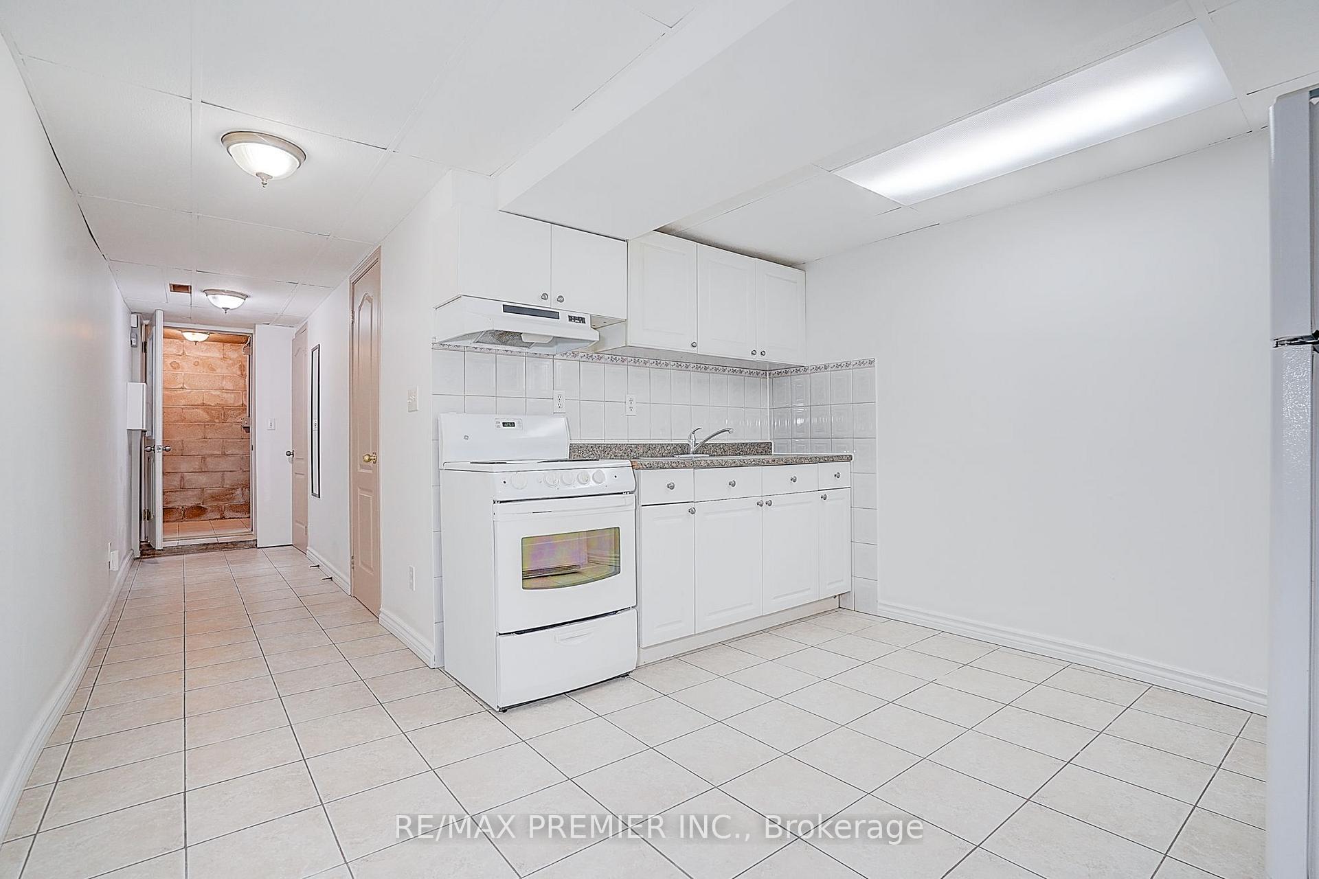 Photo 46 of 72 Symington Avenue, Toronto, Dovercourt-Wallace Emerson-Junction — HOMEH