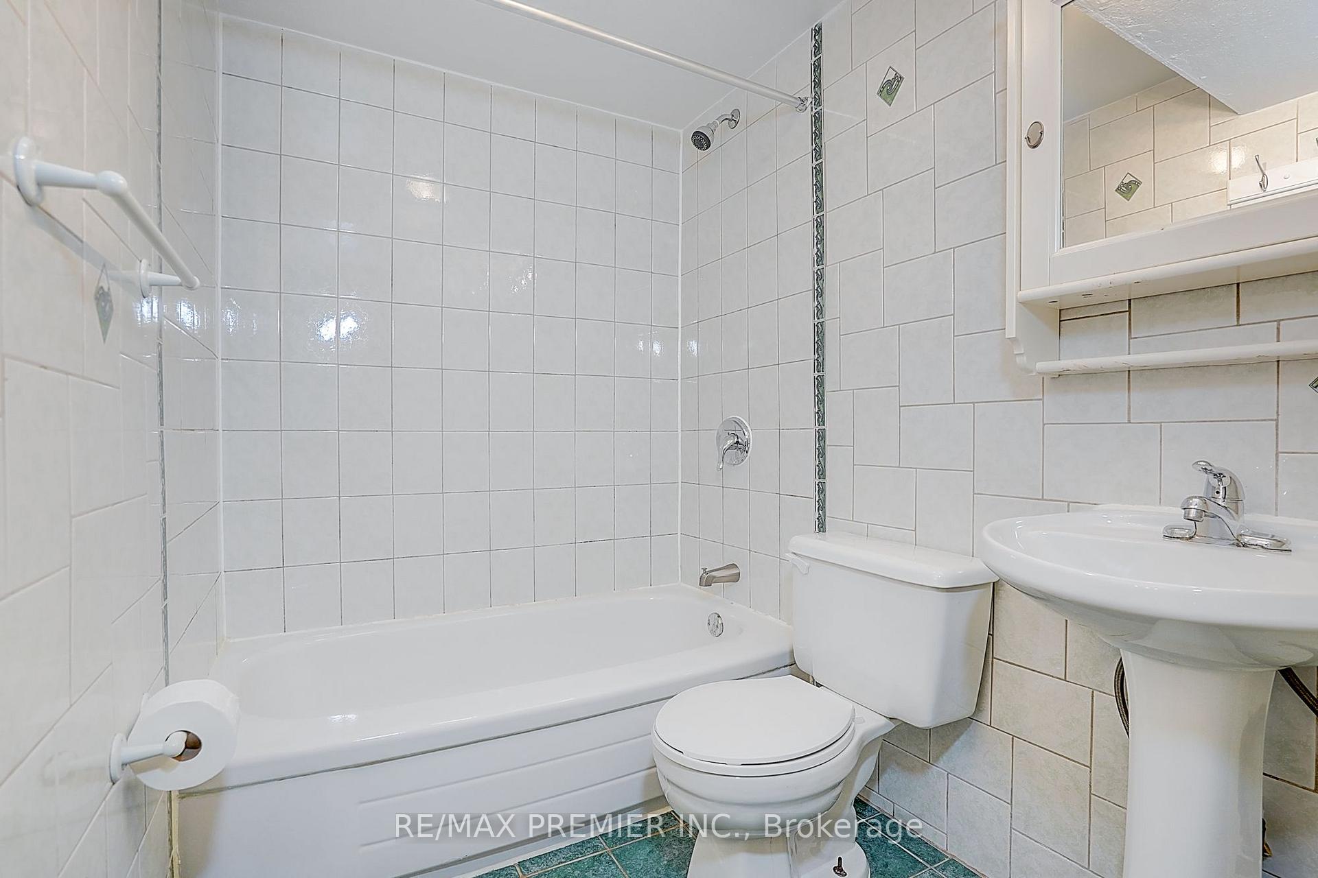 Photo 49 of 72 Symington Avenue, Toronto, Dovercourt-Wallace Emerson-Junction — HOMEH