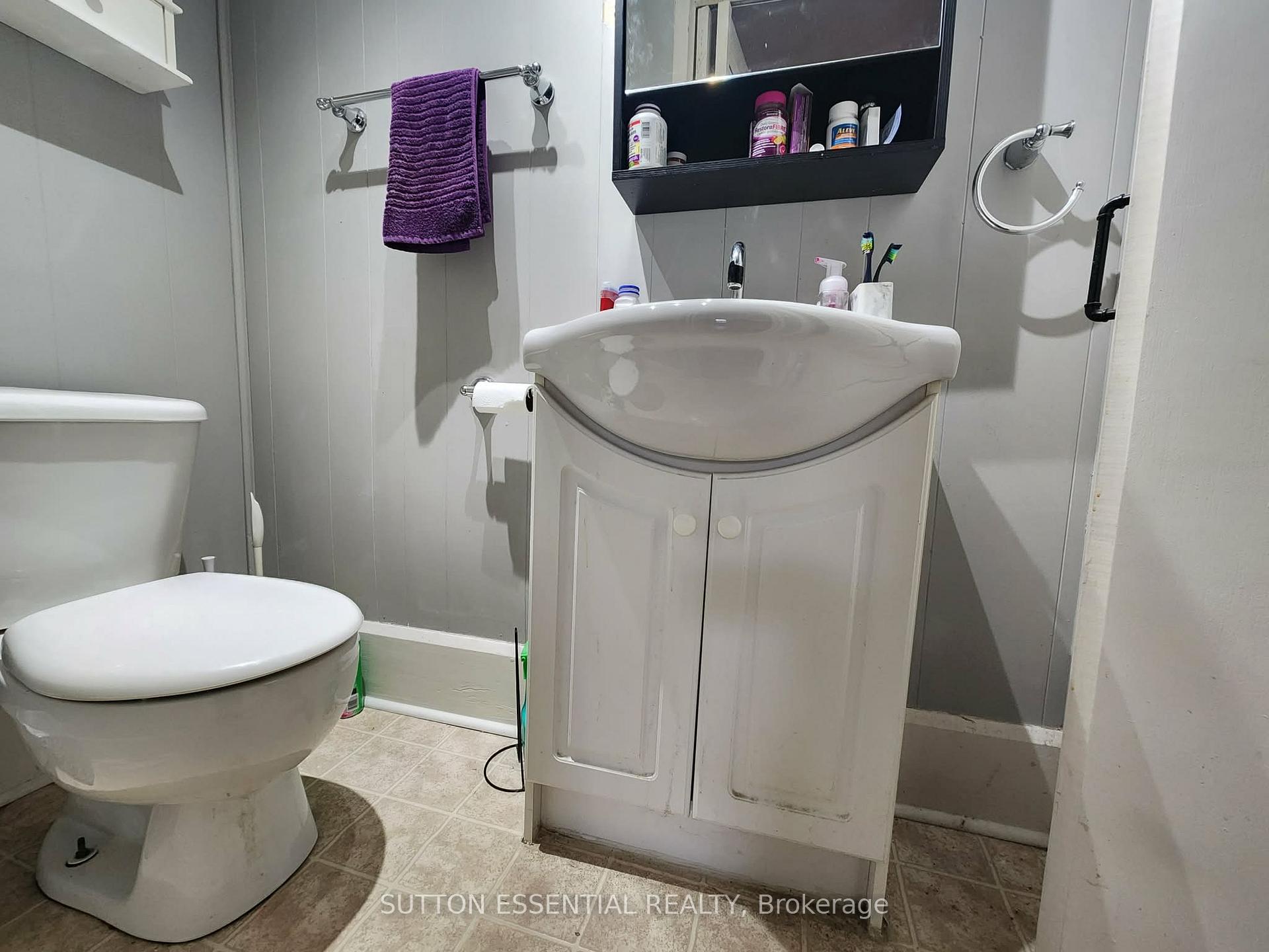 Photo 13 of 47 Pearl Street E, Brockville, Brockville — HOMEH