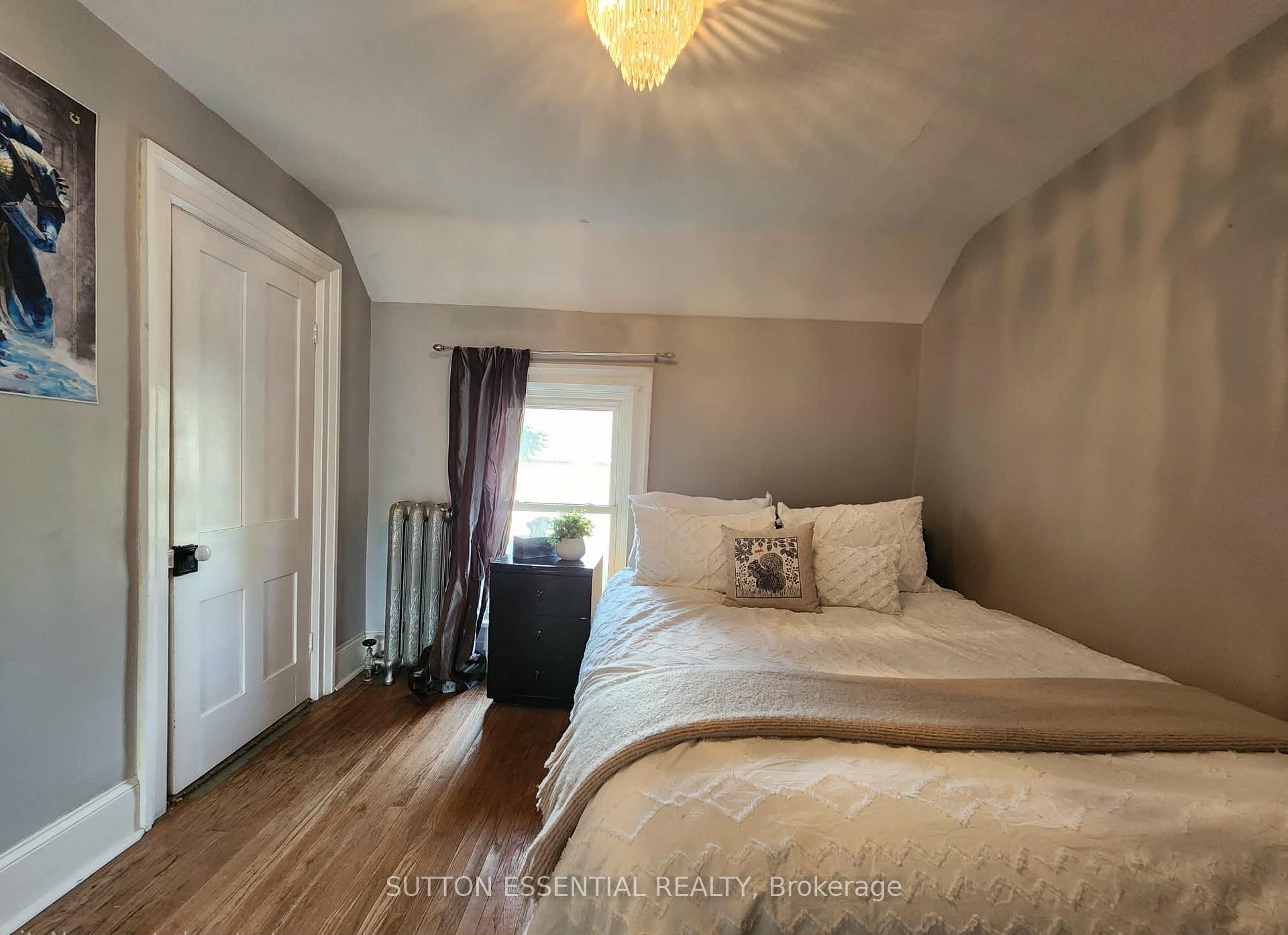 Photo 15 of 47 Pearl Street E, Brockville, Brockville — HOMEH