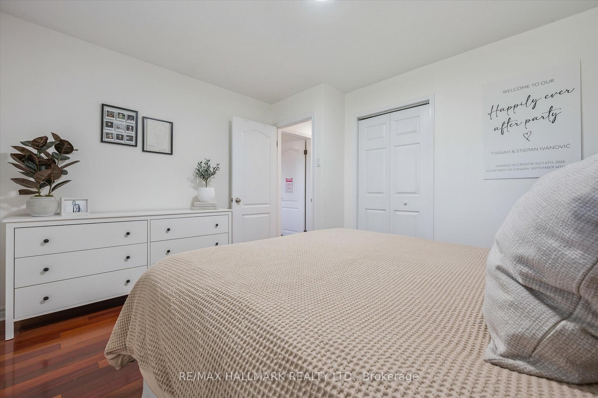 Photo 16 of 32 Warwick Court, Kitchener, Laurentian Hills/Country Hills W — HOMEH