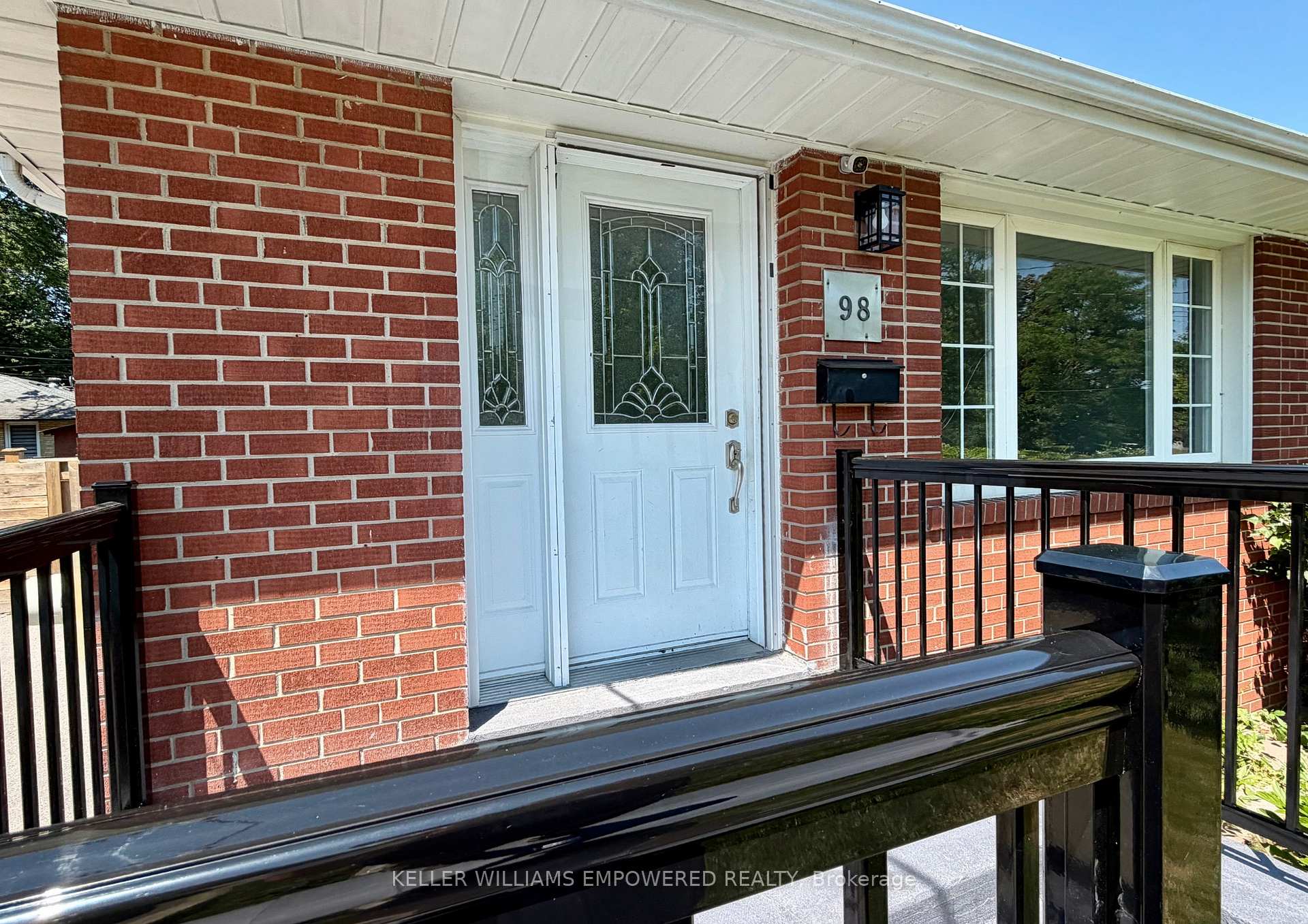 Photo 2 of Unit Main, 98 Painted Post Drive, Scarborough, Woburn — HOMEH