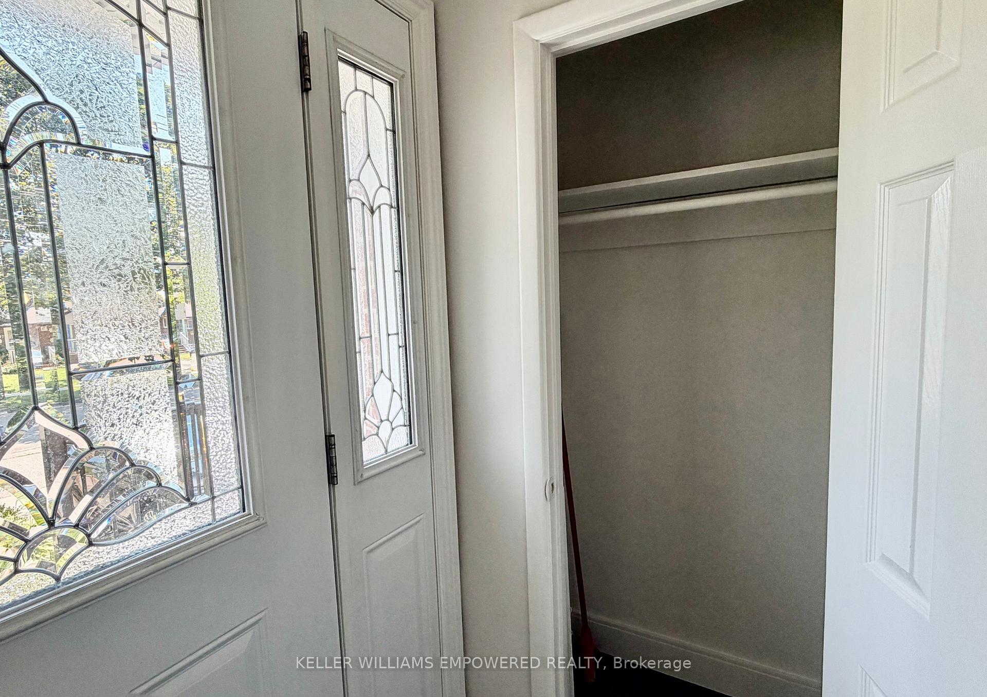 Photo 3 of Unit Main, 98 Painted Post Drive, Scarborough, Woburn — HOMEH