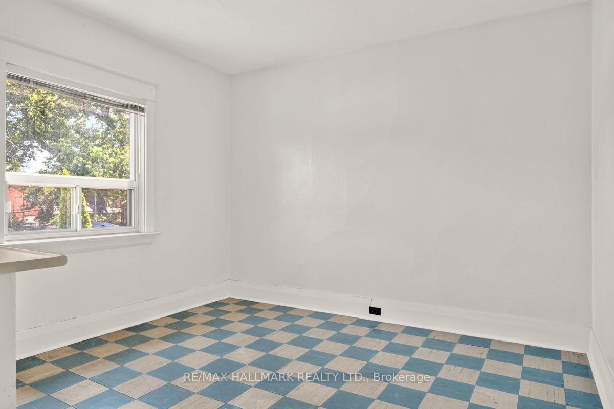 Photo 18 of 511 Northcliffe Boulevard, Toronto, Oakwood Village — HOMEH