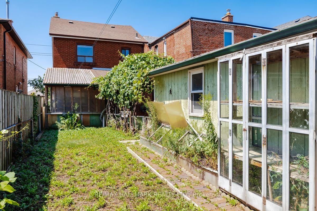 Photo 38 of 511 Northcliffe Boulevard, Toronto, Oakwood Village — HOMEH