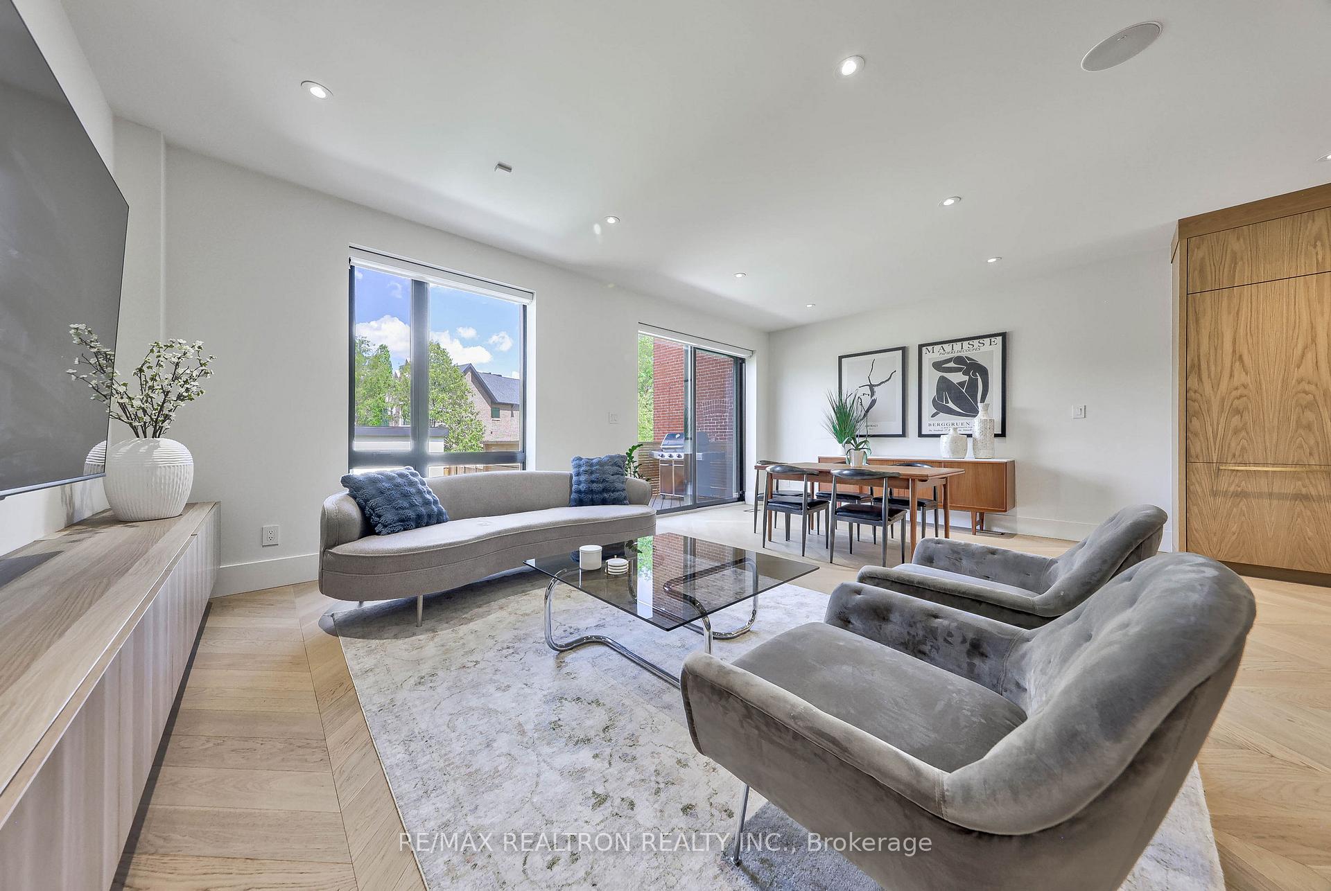 Photo 8 of 308 Ridley Boulevard, North York, Lansing-Westgate — HOMEH