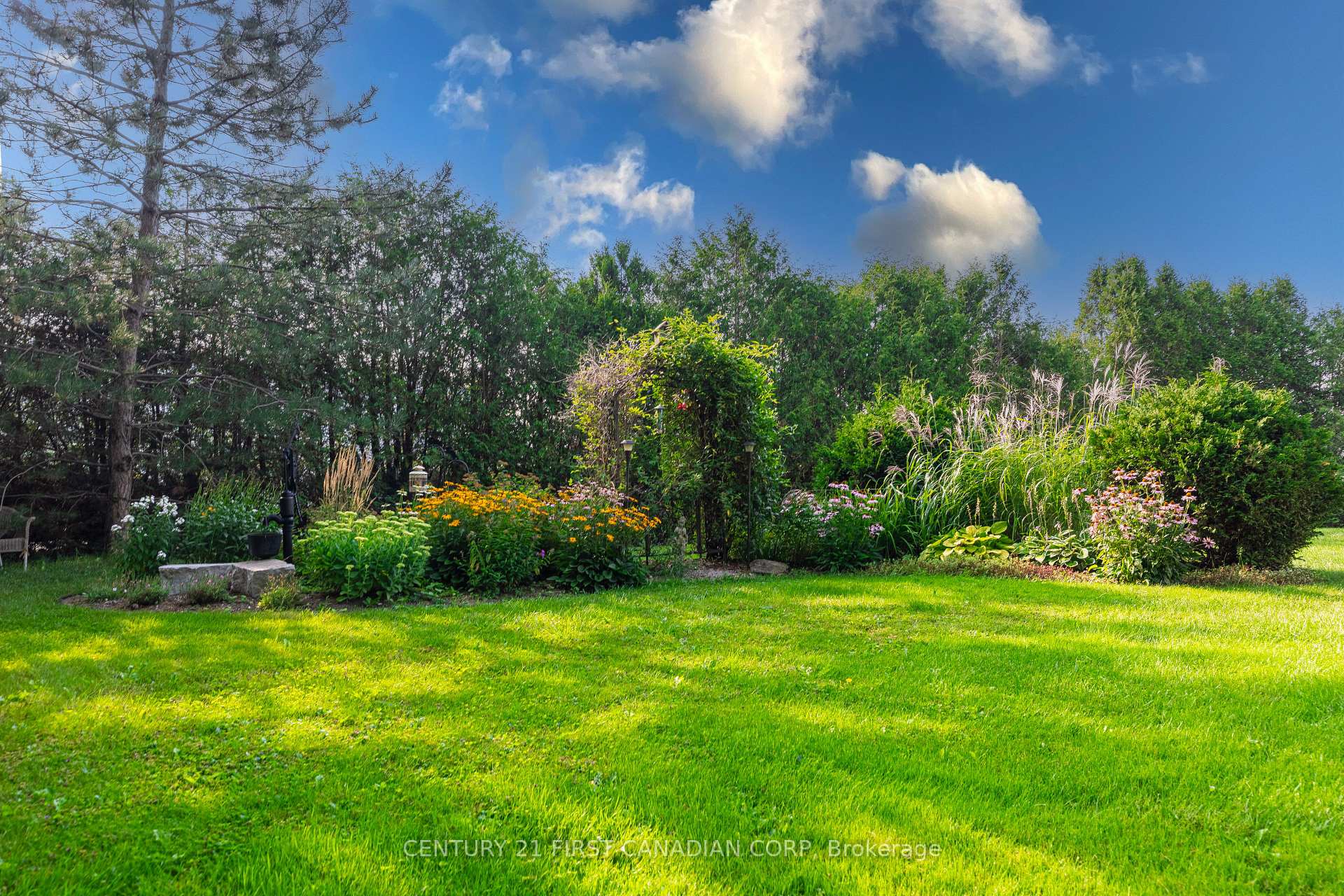 Photo 31 of 1772 Perth Road 139, St. Marys — HOMEH