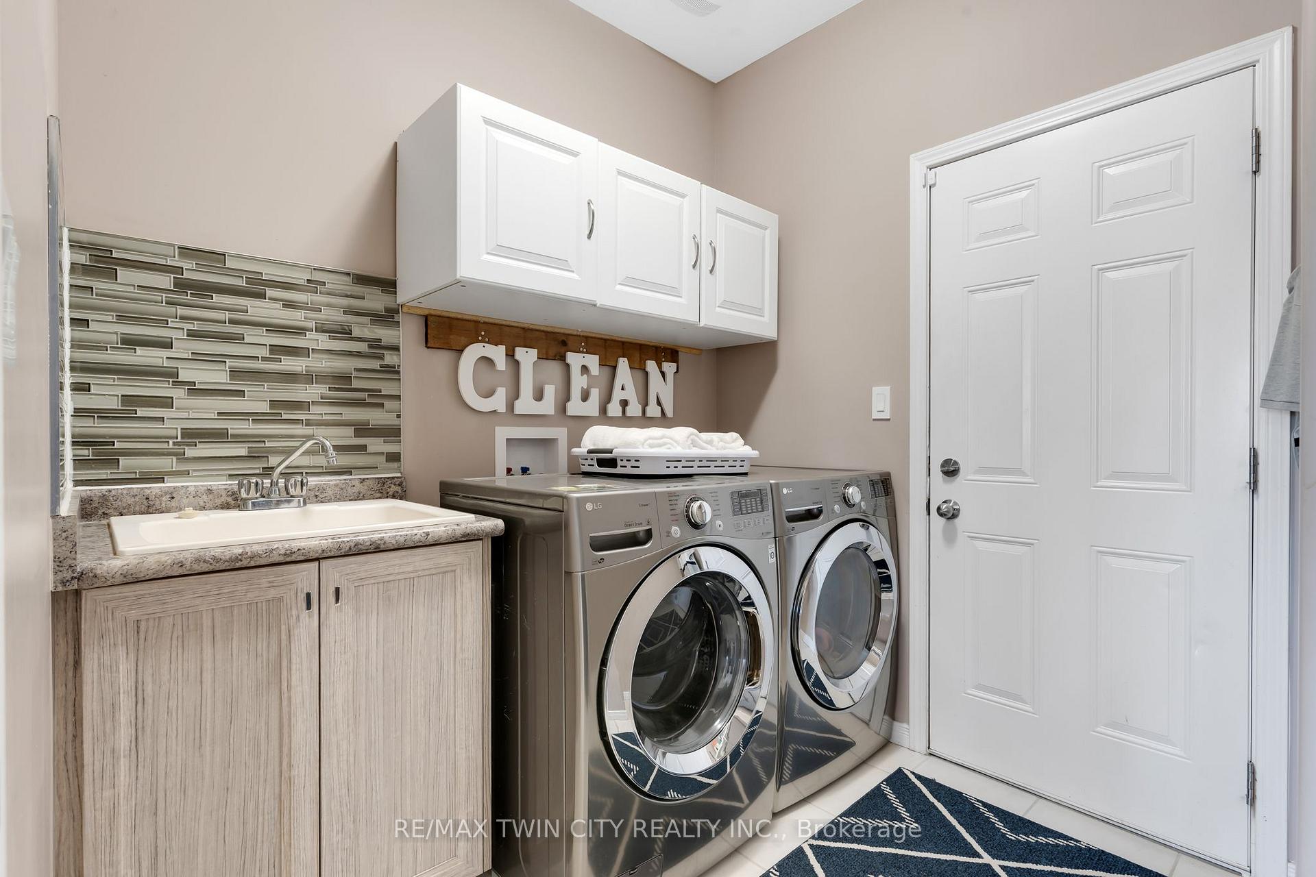 Photo 37 of 59 Netherwood Road, Kitchener, Doon South — HOMEH
