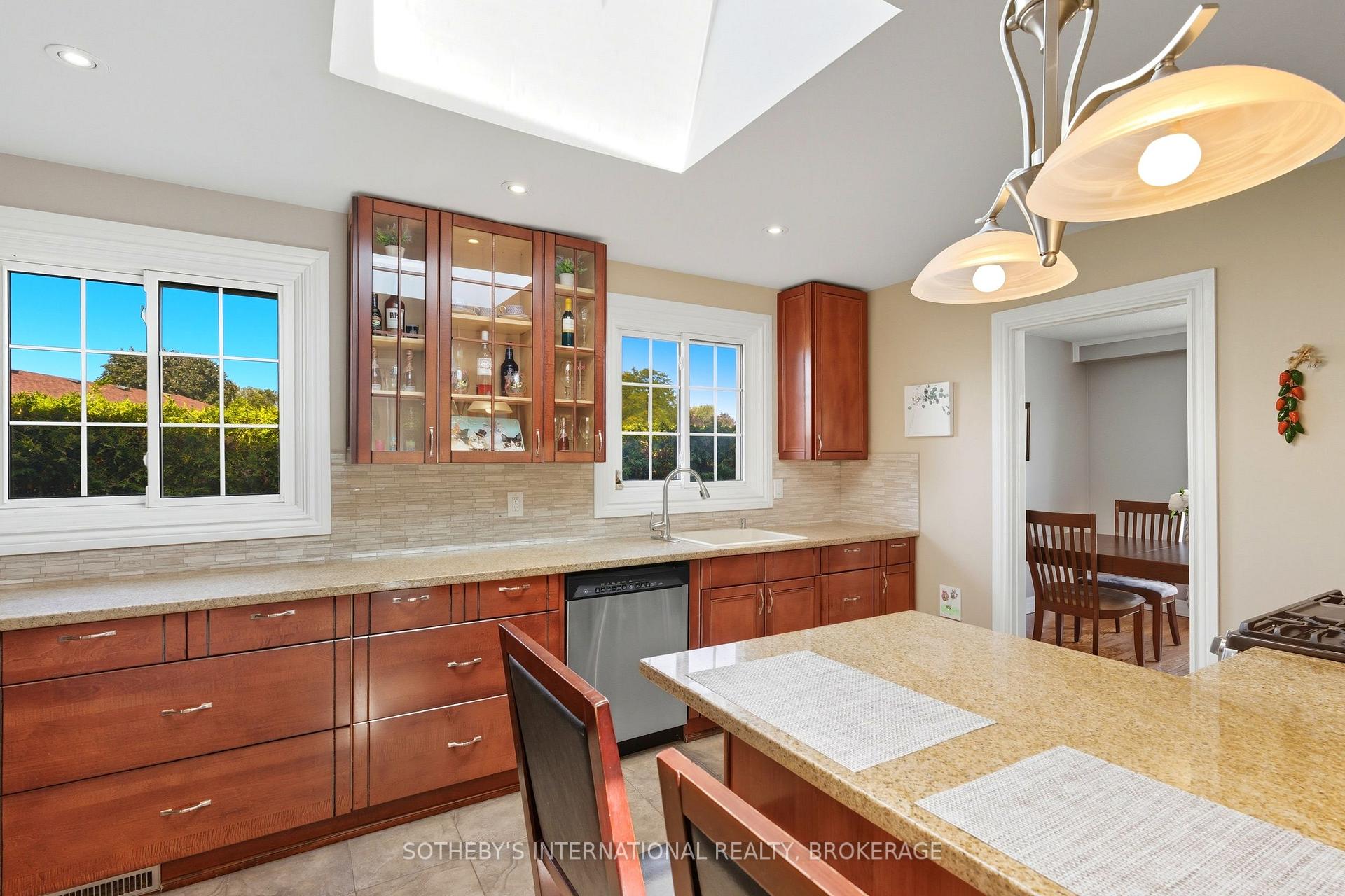 Photo 20 of 554 Chamberlain Road, Burlington, Appleby — HOMEH