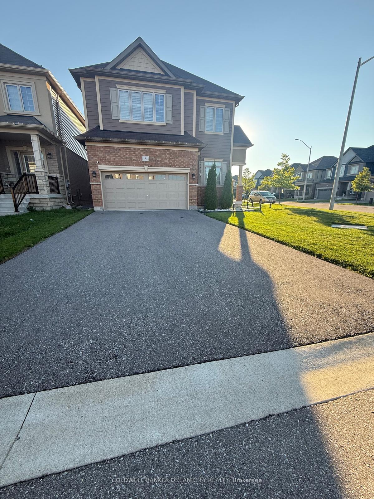 Photo 1 of 8 Moriarity Drive, Brant, Paris — HOMEH
