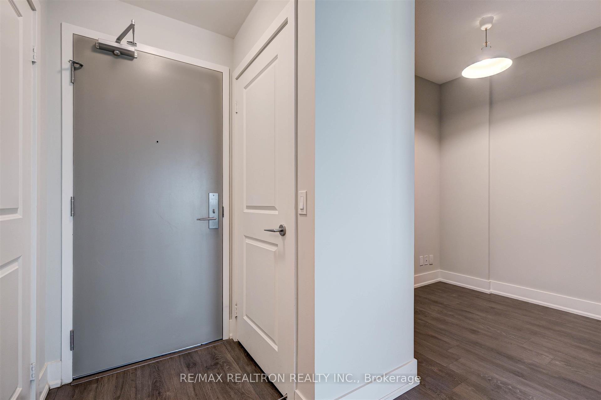 Photo 3 of Unit 809, 180 Enterprise Boulevard, Markham, Unionville — HOMEH