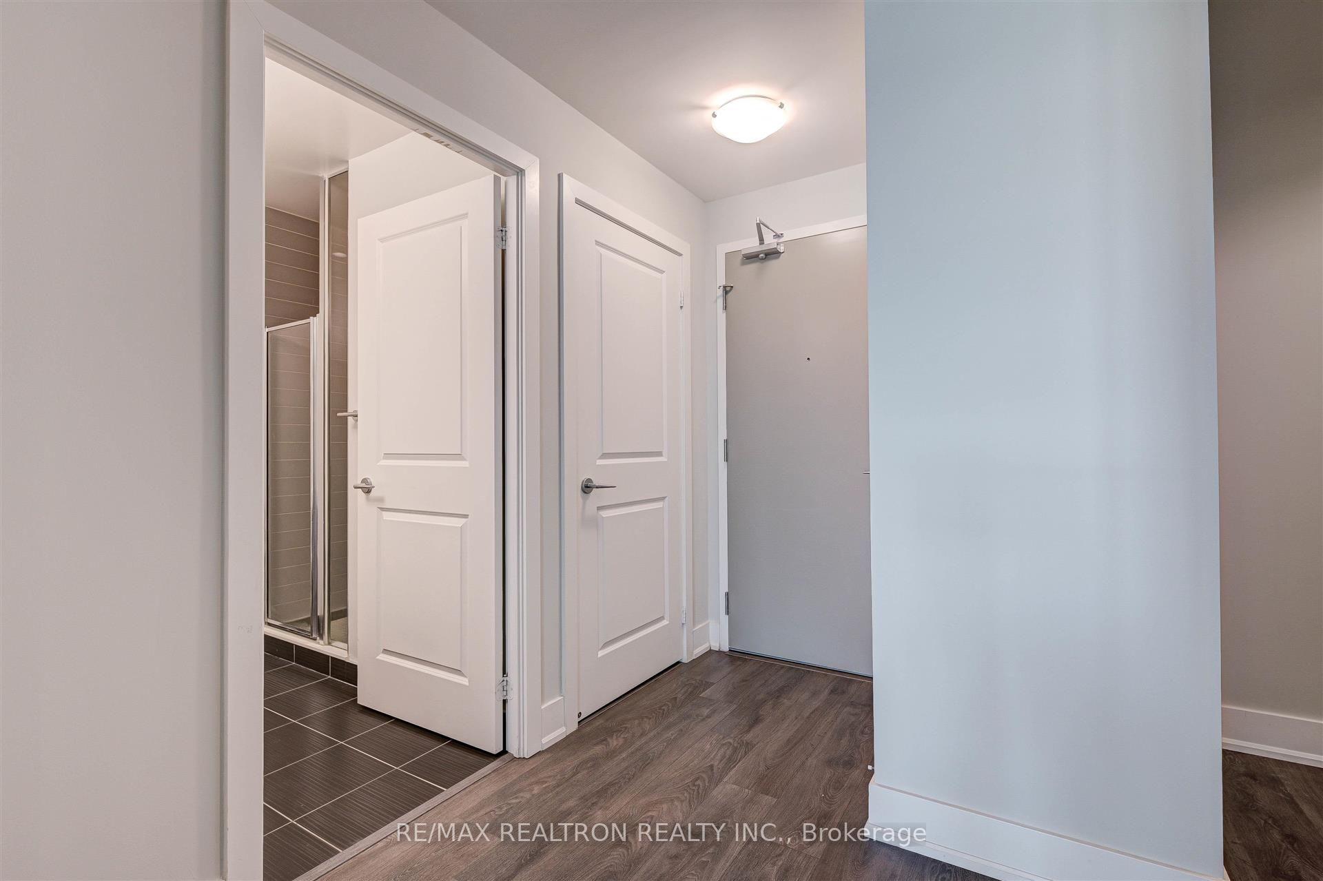 Photo 4 of Unit 809, 180 Enterprise Boulevard, Markham, Unionville — HOMEH