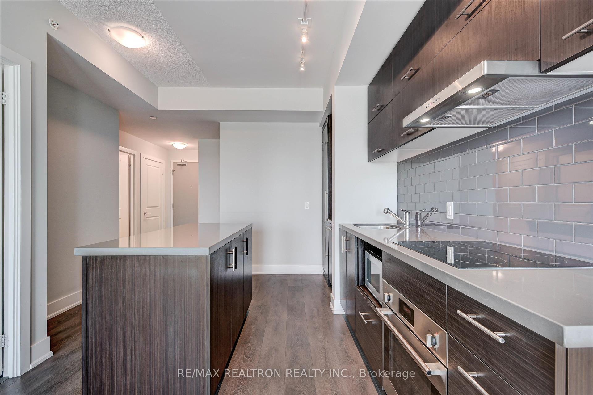 Photo 9 of Unit 809, 180 Enterprise Boulevard, Markham, Unionville — HOMEH
