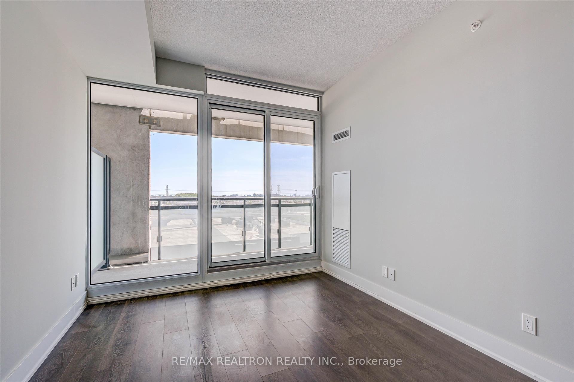 Photo 12 of Unit 809, 180 Enterprise Boulevard, Markham, Unionville — HOMEH