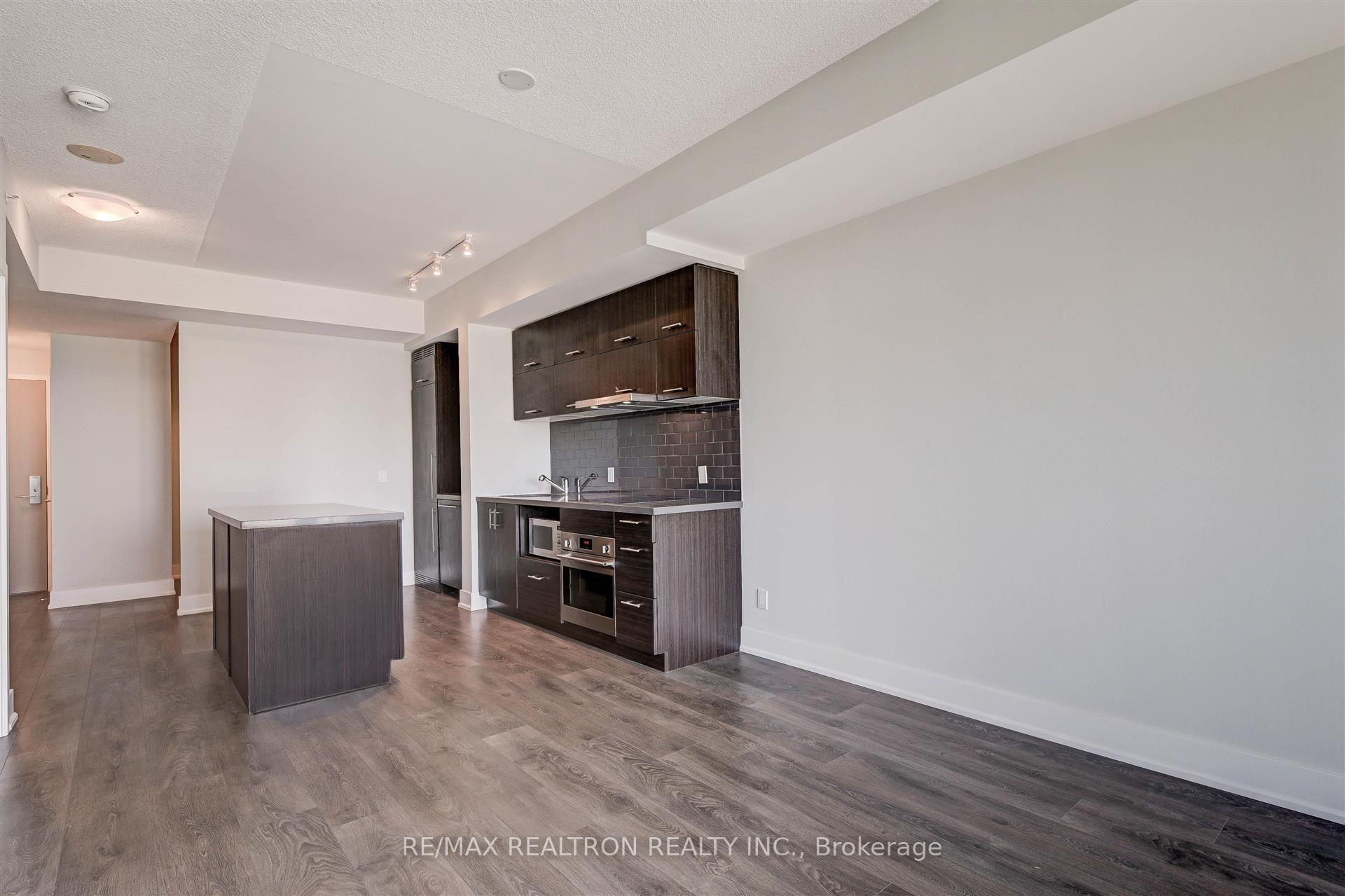 Photo 15 of Unit 809, 180 Enterprise Boulevard, Markham, Unionville — HOMEH