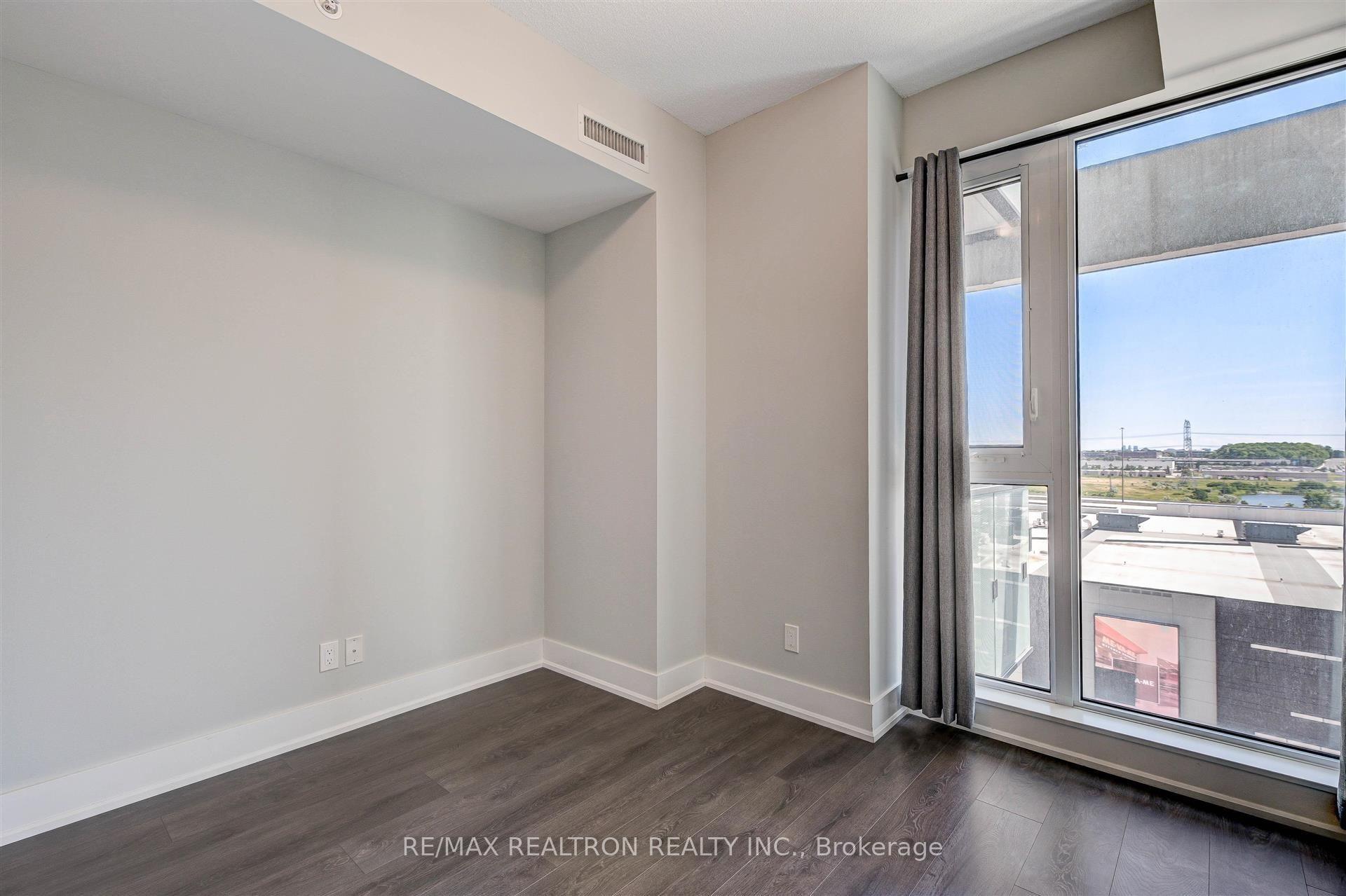 Photo 17 of Unit 809, 180 Enterprise Boulevard, Markham, Unionville — HOMEH