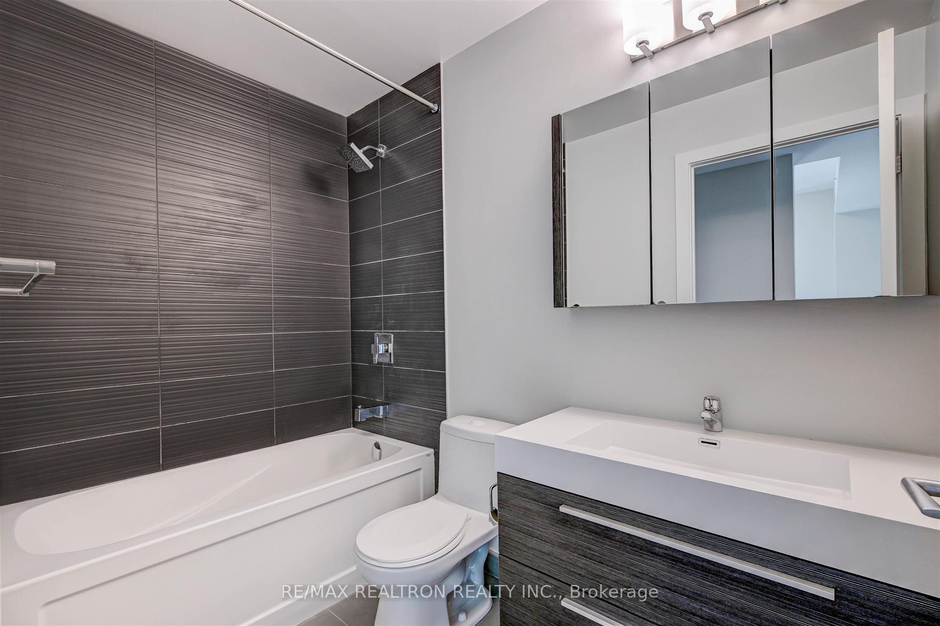 Photo 22 of Unit 809, 180 Enterprise Boulevard, Markham, Unionville — HOMEH