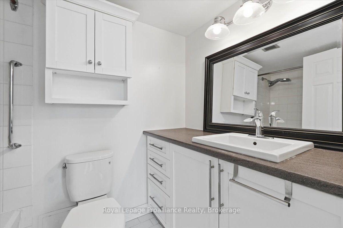 Photo 12 of Unit 504, 350 Front Street, Belleville, Belleville Ward — HOMEH