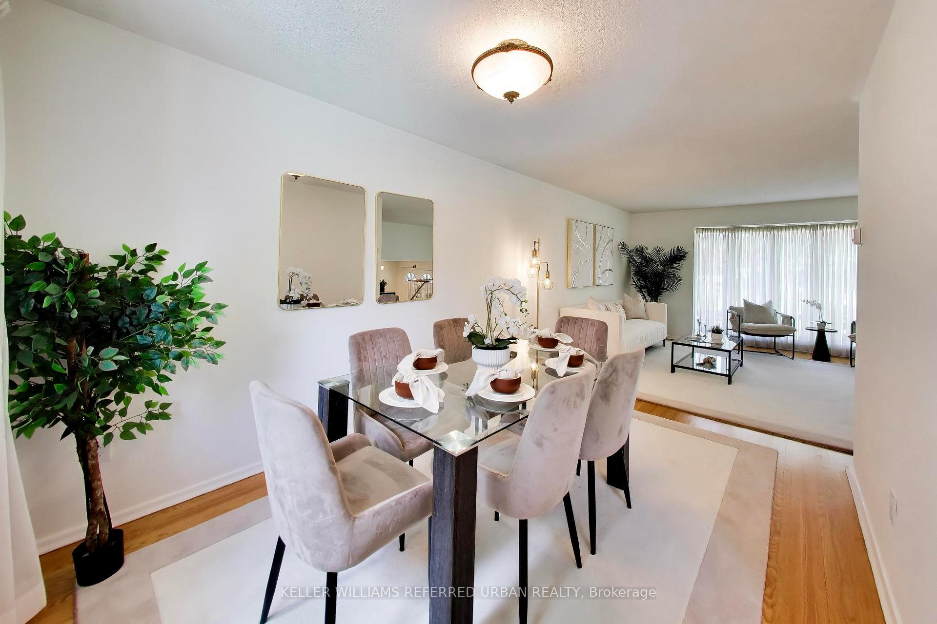 Photo 6 of 22 Crossbow Crescent, North York, Pleasant View — HOMEH