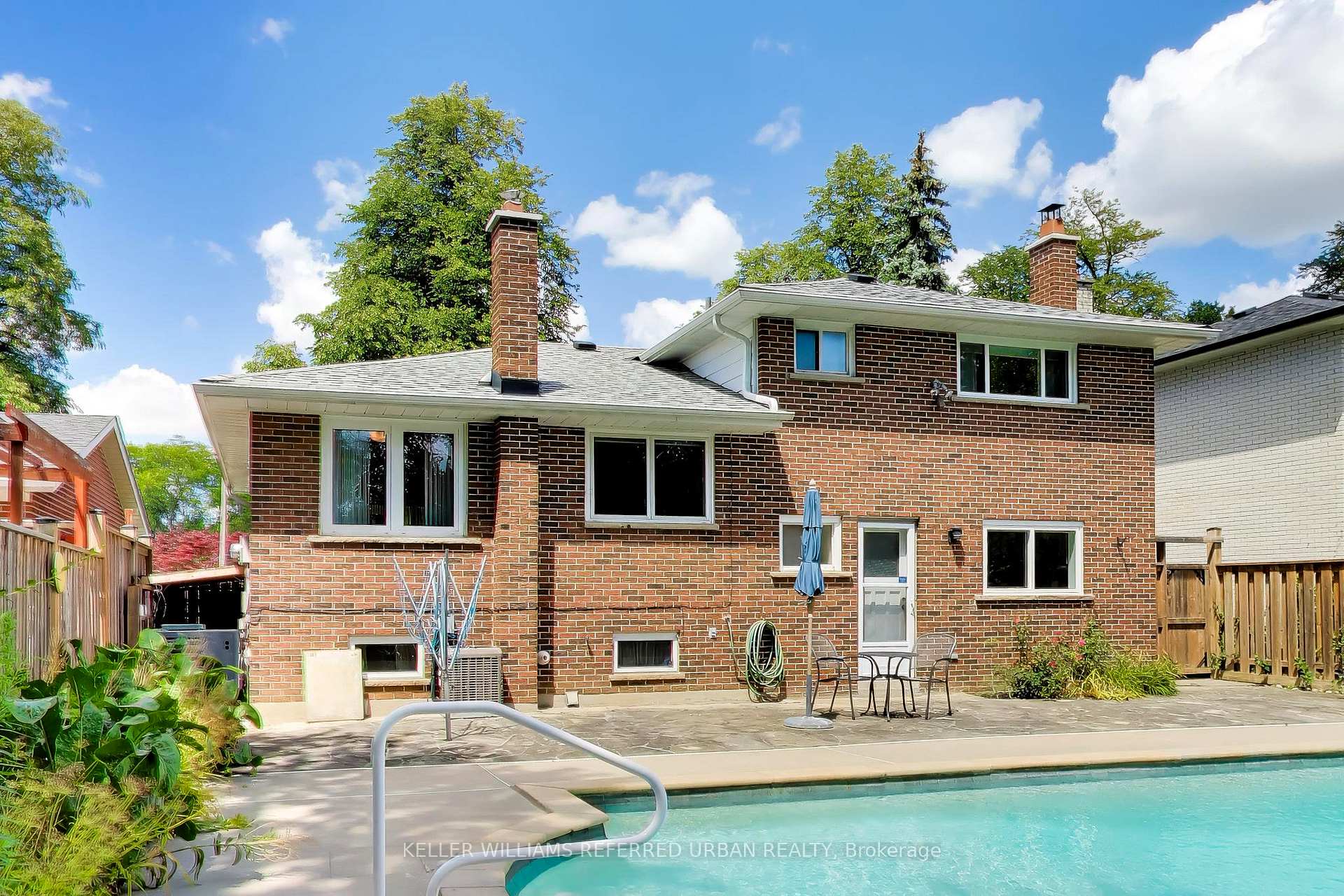 Photo 18 of 22 Crossbow Crescent, North York, Pleasant View — HOMEH