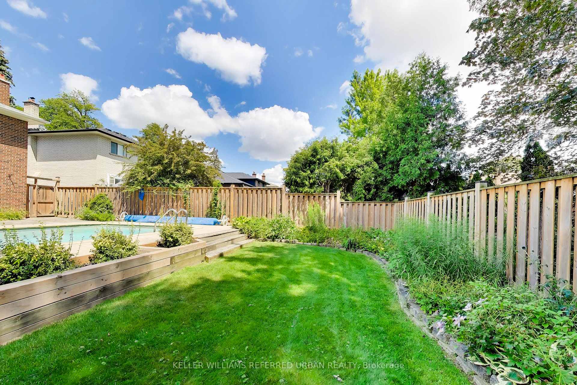 Photo 20 of 22 Crossbow Crescent, North York, Pleasant View — HOMEH