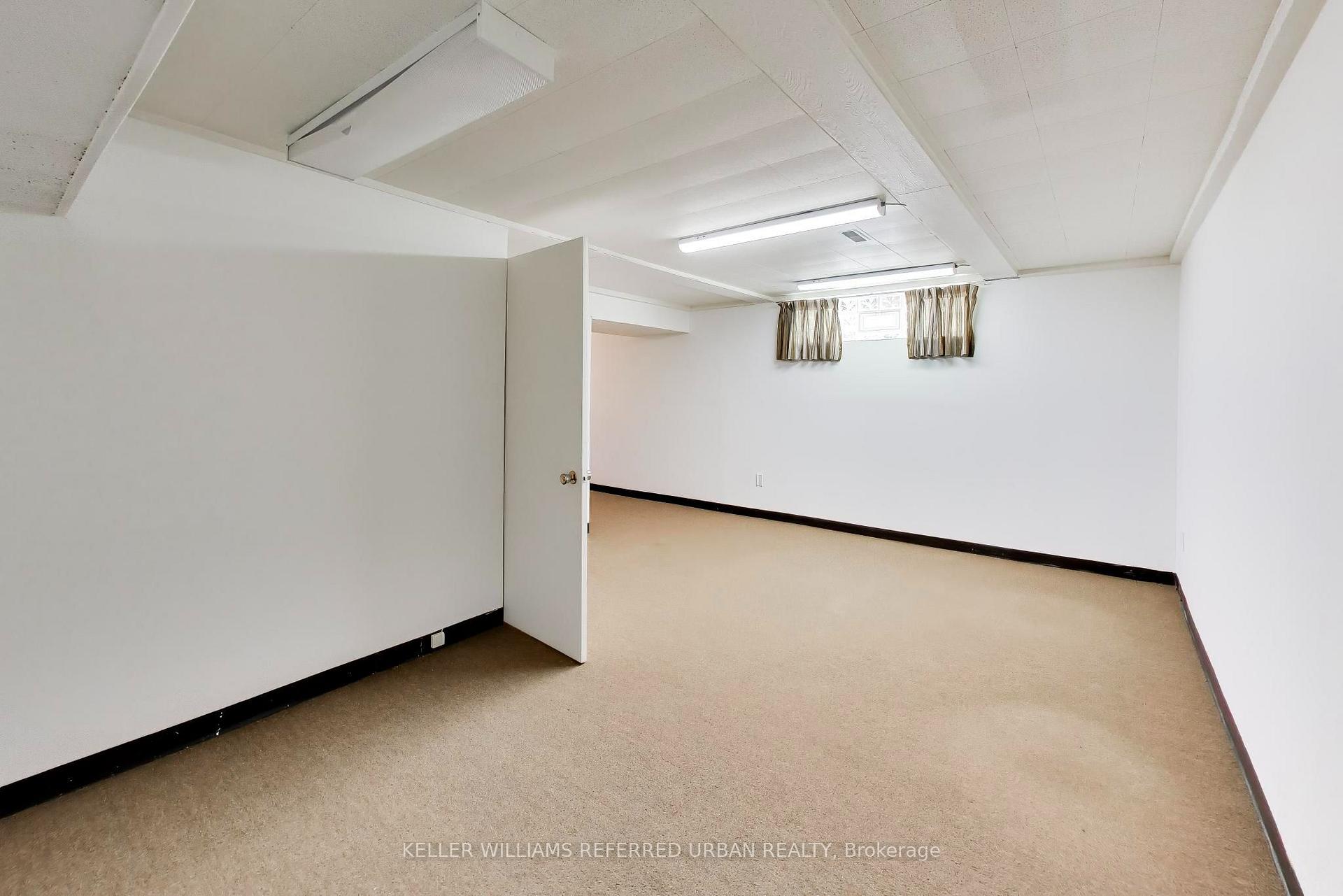 Photo 34 of 22 Crossbow Crescent, North York, Pleasant View — HOMEH