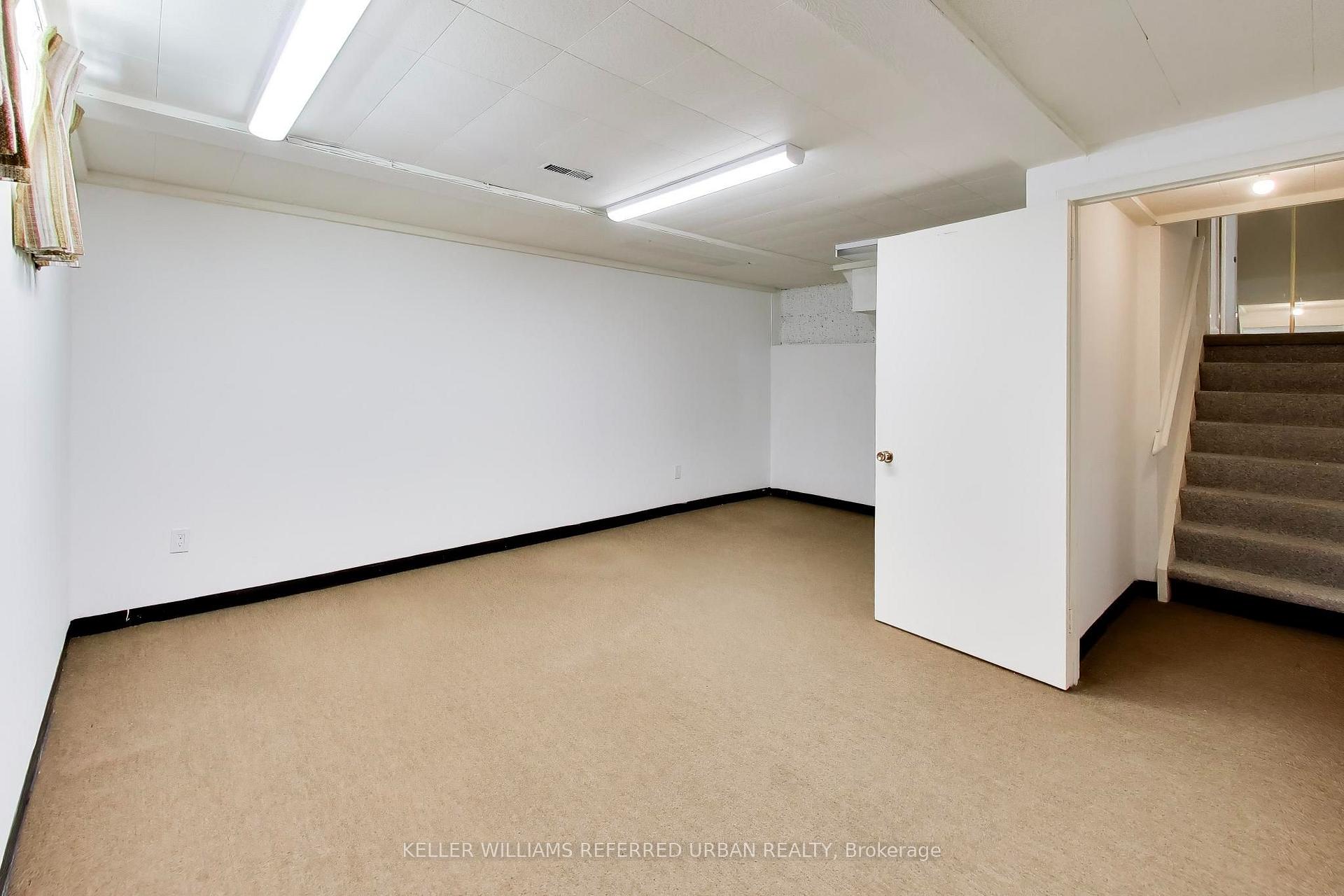 Photo 35 of 22 Crossbow Crescent, North York, Pleasant View — HOMEH