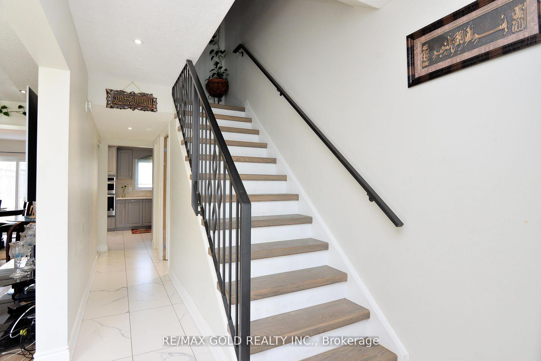 Photo 7 of 48 Garside Crescent, Brampton, Northgate — HOMEH