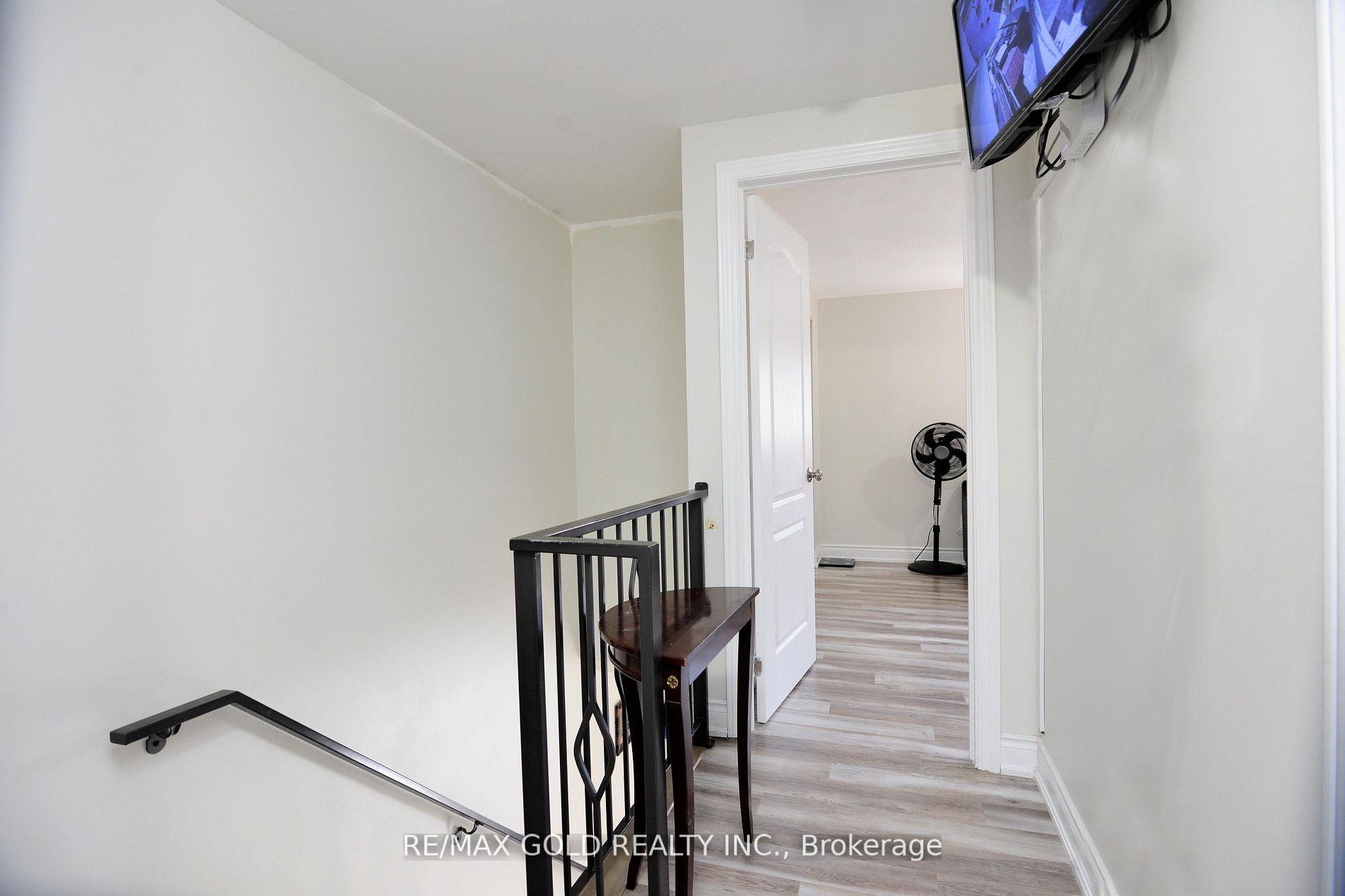 Photo 17 of 48 Garside Crescent, Brampton, Northgate — HOMEH