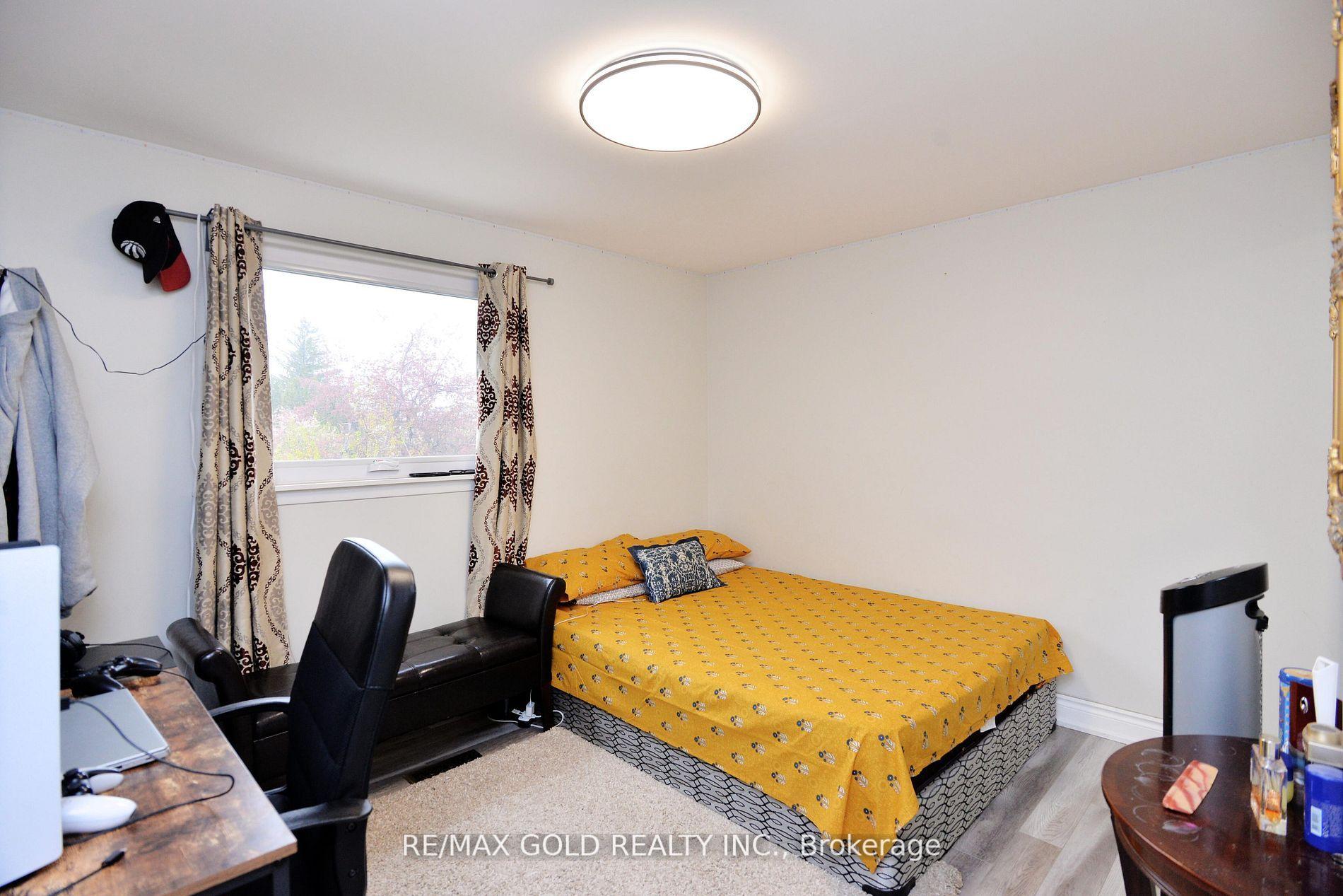 Photo 20 of 48 Garside Crescent, Brampton, Northgate — HOMEH