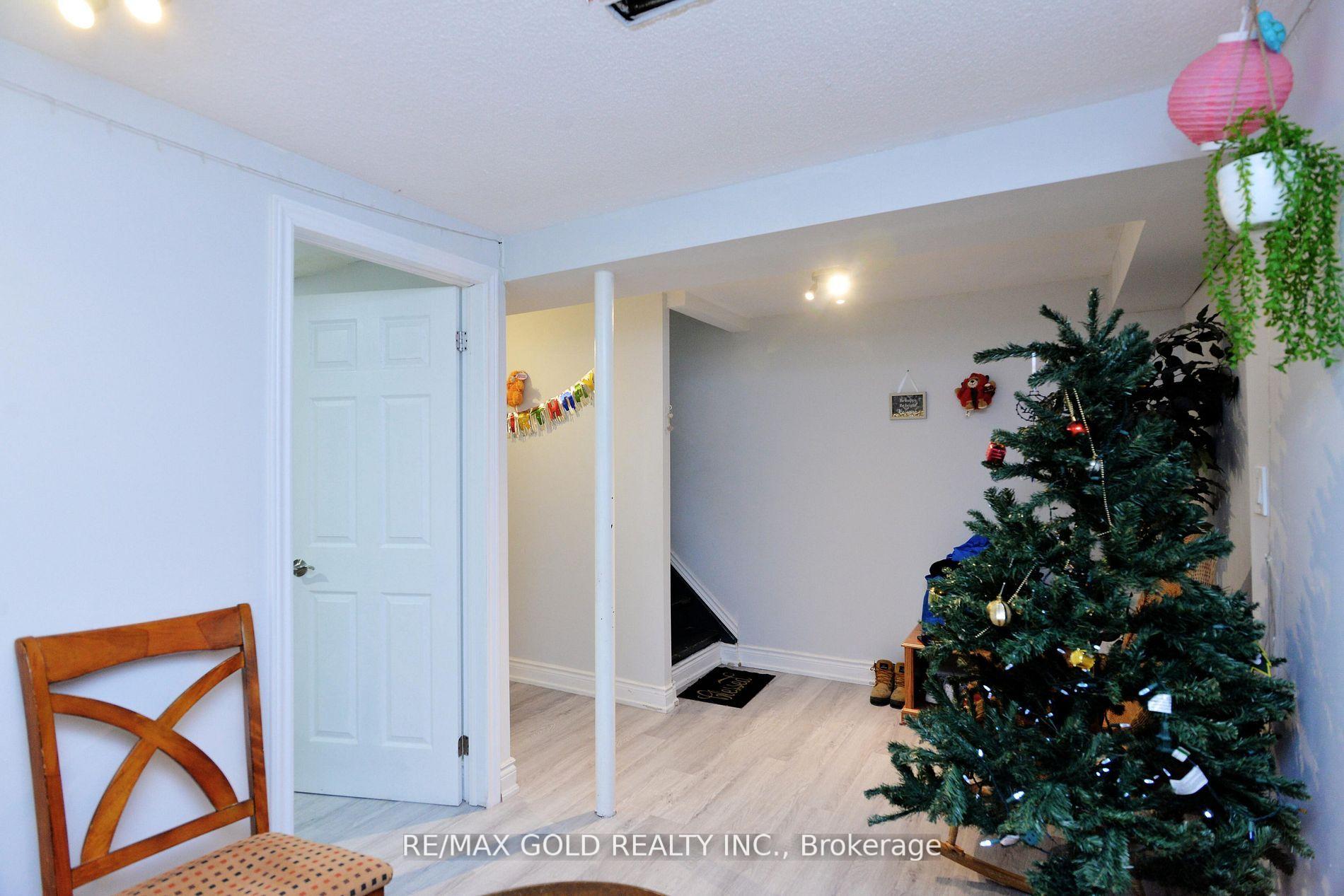 Photo 34 of 48 Garside Crescent, Brampton, Northgate — HOMEH
